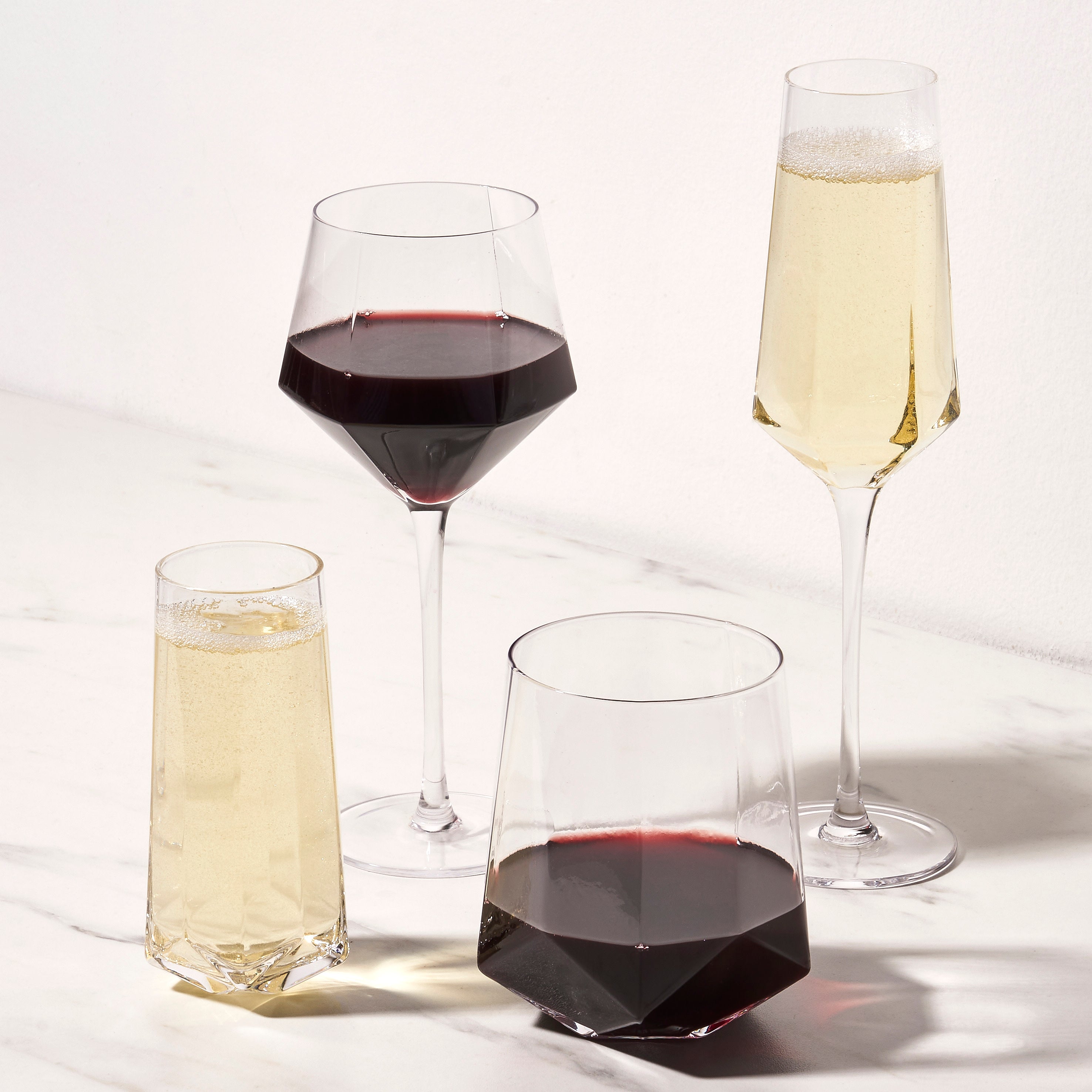 Premium Seneca Diamond Crystal Wine Glasses Set of 2 - Elegant Stemware for Red & White Wine, Champagne - Perfect for Dinner Parties, Weddings & Romantic Evenings