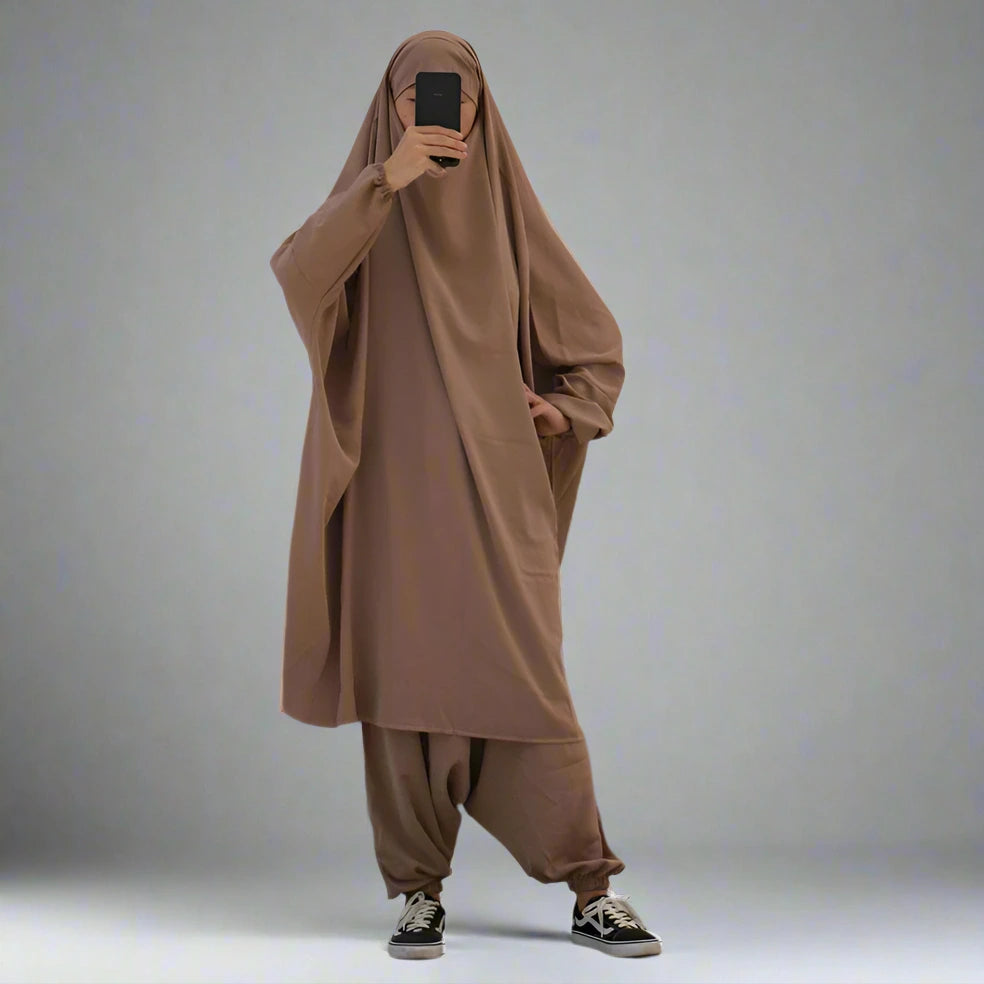 Modest Muslim Women's Jilbab Set with Matching Tops, Robe & Pants - Islamic Prayer Outfit for Home & Mosque Wear