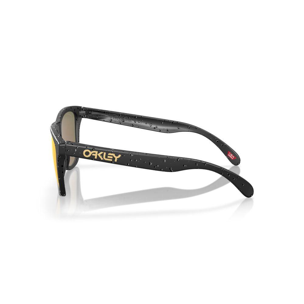 Oakley Frogskins Sunglasses - Low Bridge Fit for Comfort - UV Protection & Polarized Lenses - Perfect for Running, Driving & Outdoor Activities