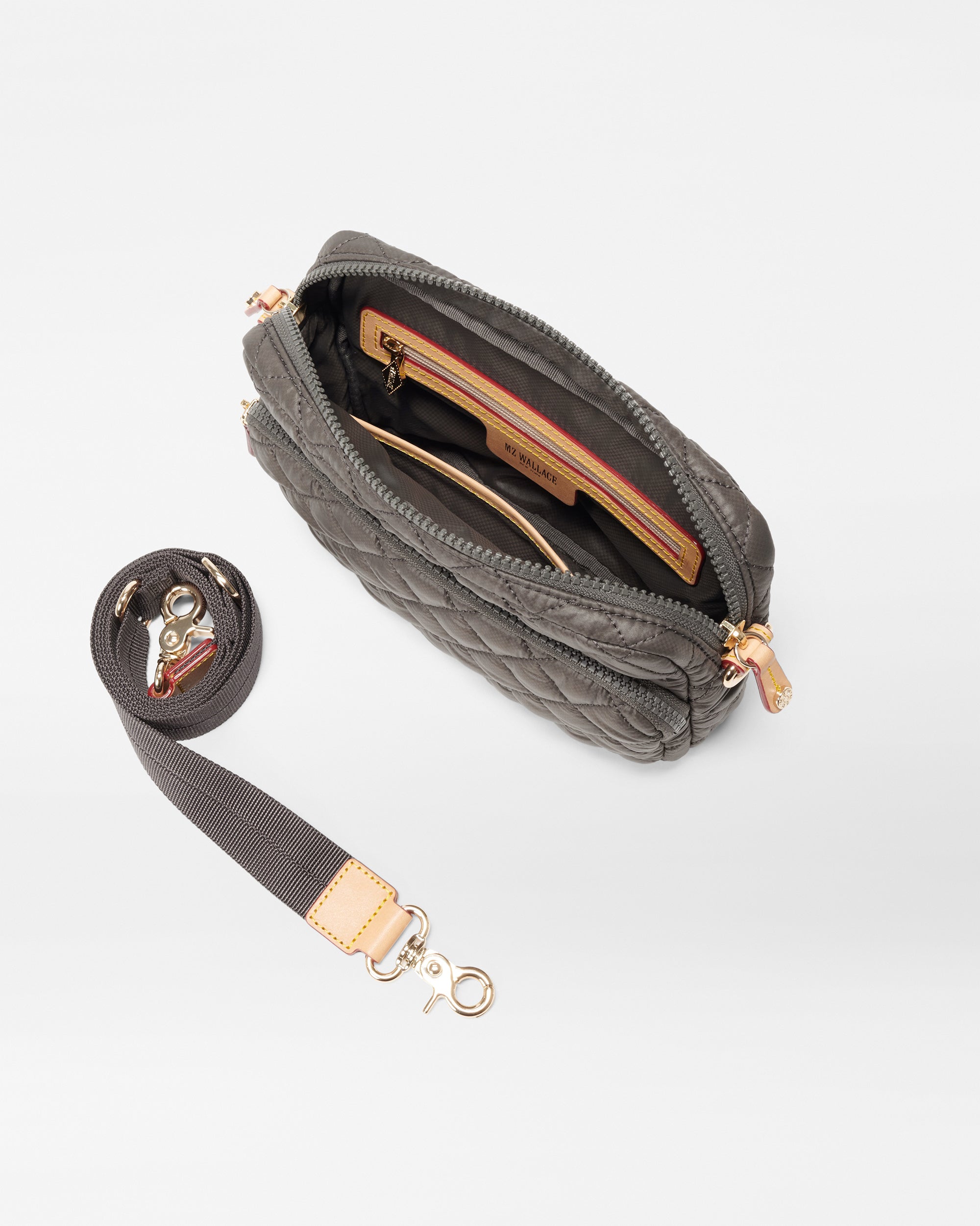 Compact Magnetic Metro Camera Bag for DSLR & Mirrorless - Perfect for Urban Travel & Daily Commute