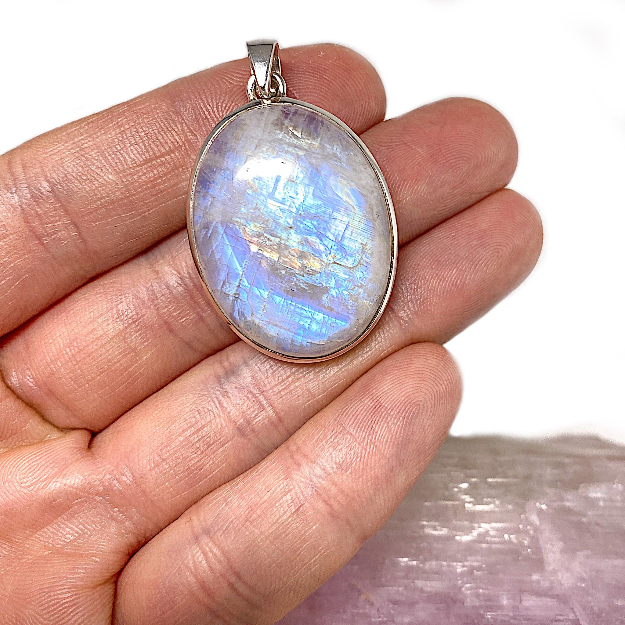 Moonstone Oval Pendant Necklace PPGJ336 – Elegant Gemstone Jewelry for Women, Perfect for Weddings & Special Occasions
