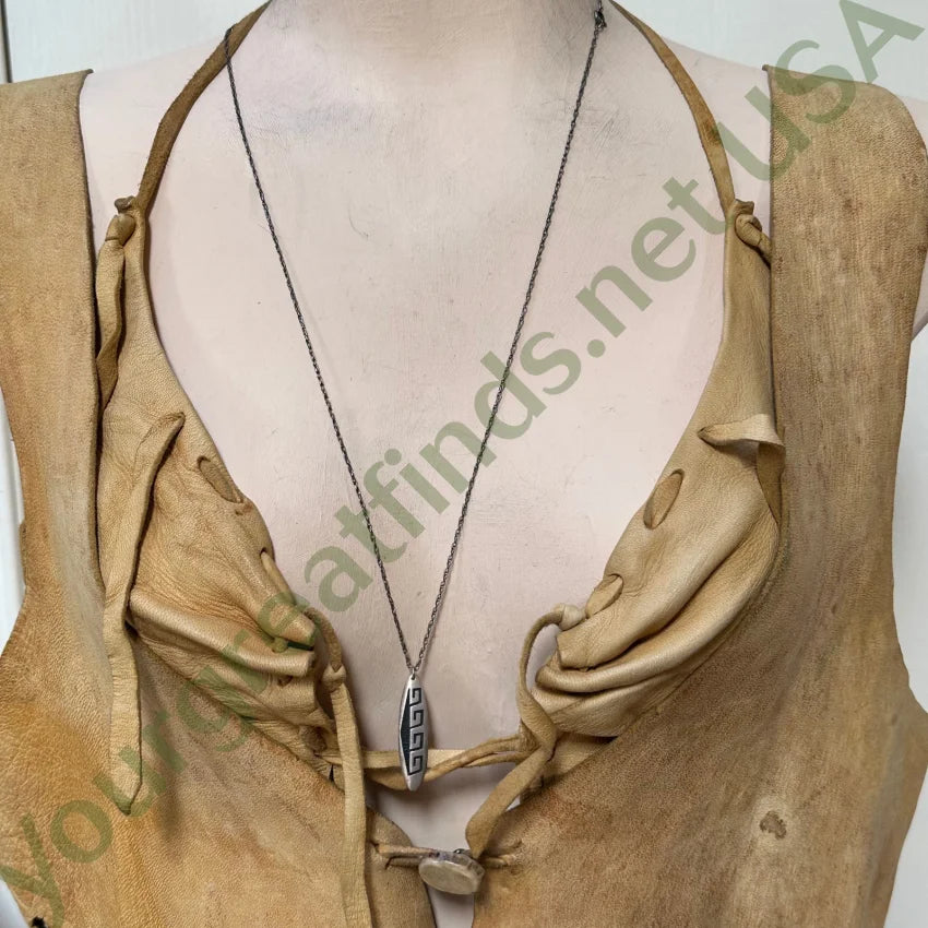 Vintage Hopi Sterling Silver Pendant Necklace - Handmade Native American Jewelry for Women - Perfect for Boho Style, Gift Giving & Special Occasions