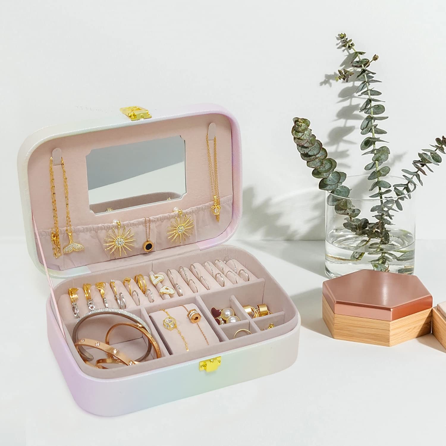 Elegant PU Leather Jewelry Box for Women - Fish Tail Pattern with Mirror, Necklace Ring Earring Bracelet Watch Organizer - Perfect Gift for Wife, Girlfriend & Women - Ideal for Travel, Home Vanity & Gift Giving
