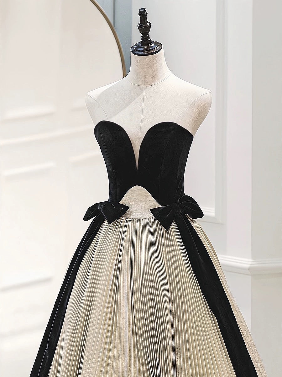 Elegant A-Line Sweetheart Neck Velvet Satin Champagne Long Prom Dress | Formal Evening Gown for Women | Perfect for Homecoming, Prom, Wedding & Special Occasions