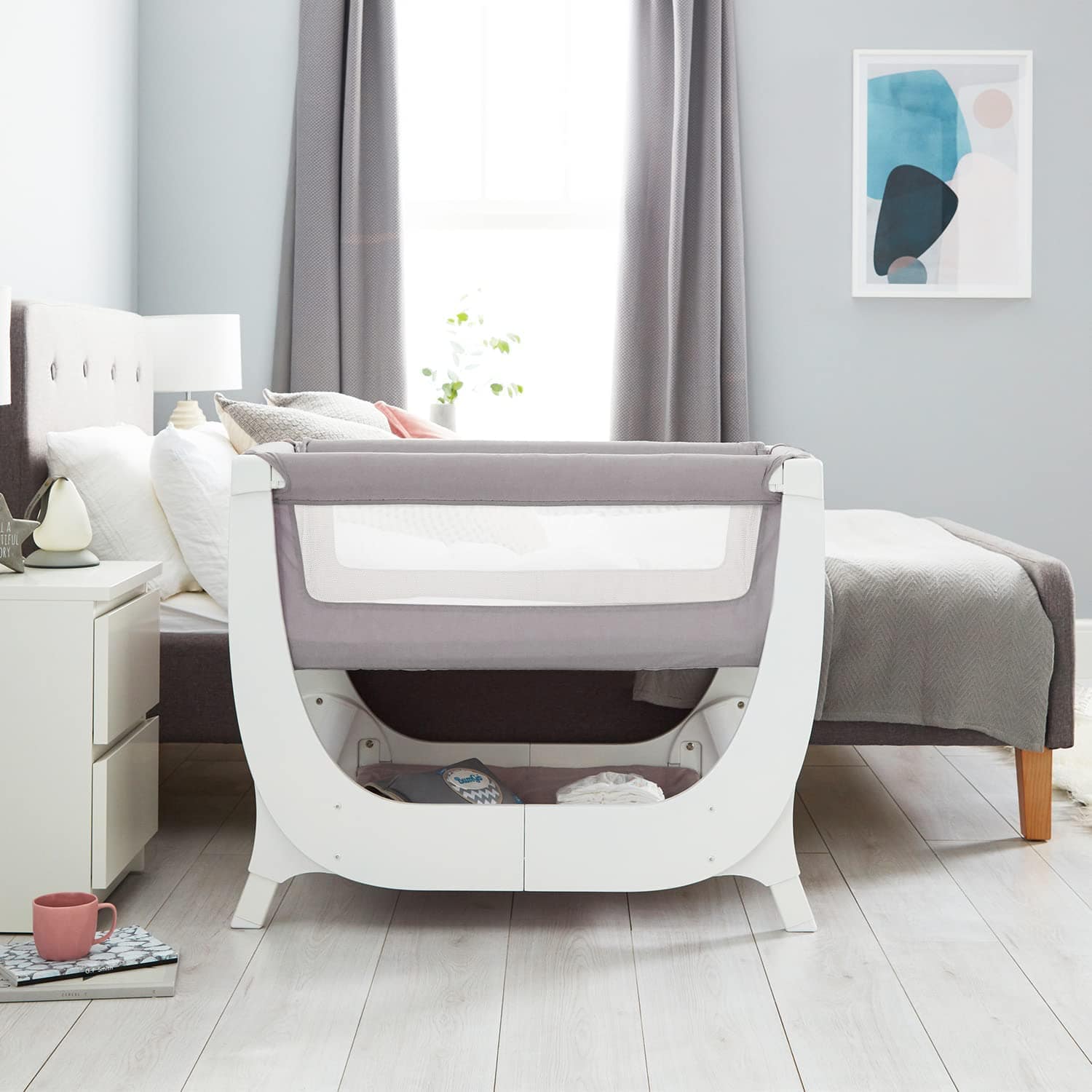 Shnuggle Beaba Air Complete Baby Sleep System - Grey & White - Portable Crib for Nursery, Travel & Co-Sleeping