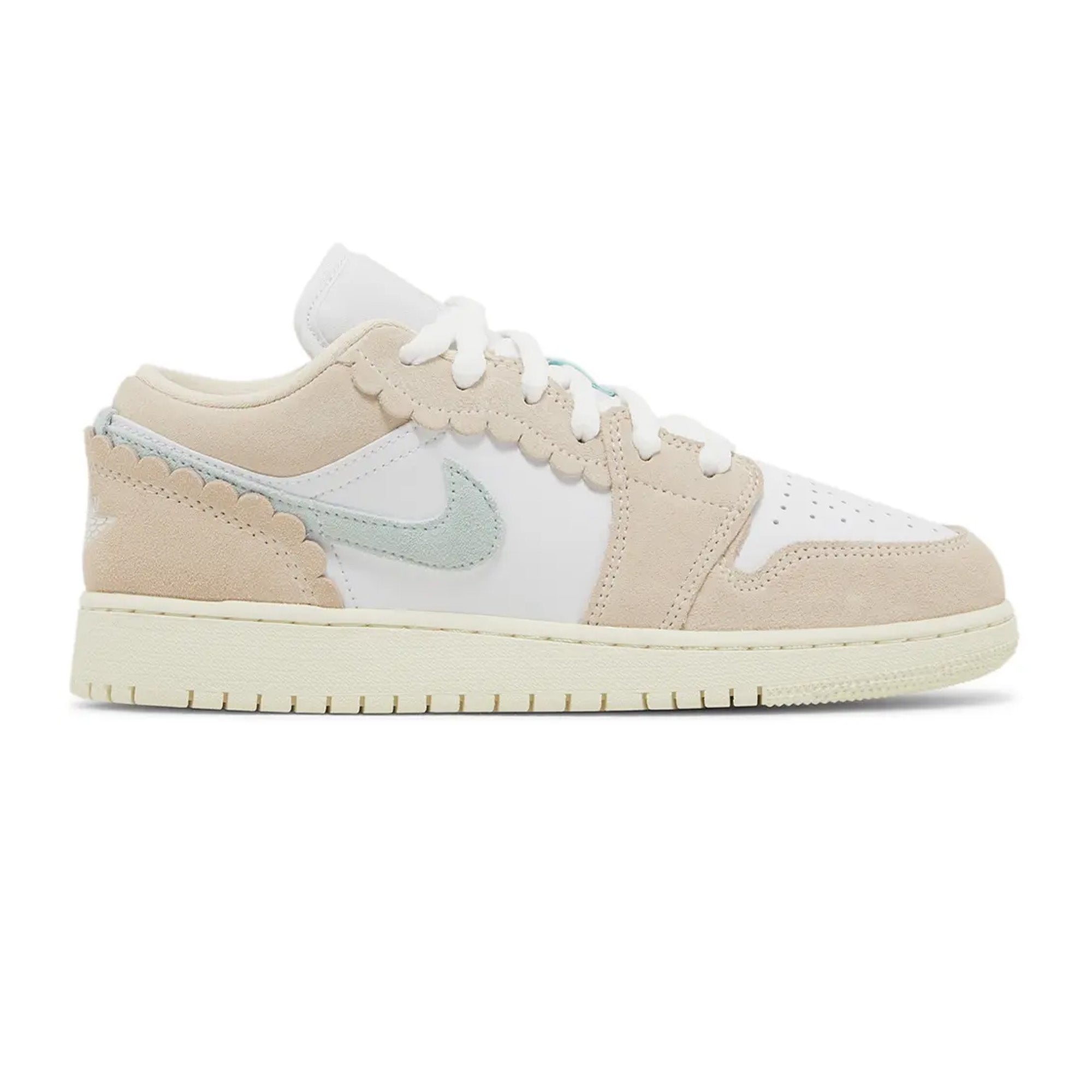 Air Jordan 1 Low SE 'Scalloped Edge Guava Ice' GS Sneakers for Girls (2023) - Lightweight Basketball Shoes for School, Sports & Casual Wear