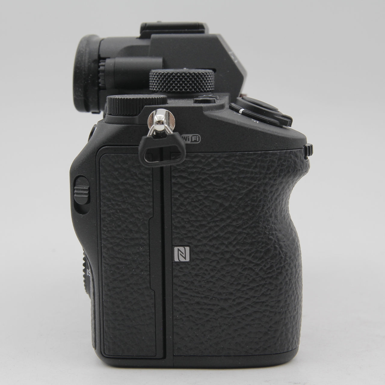 Open Box Excellent Condition Sony Alpha a7 III Mirrorless Digital Camera with 28-70mm Lens - Perfect for Travel Photography, Vlogging & Professional Shoots