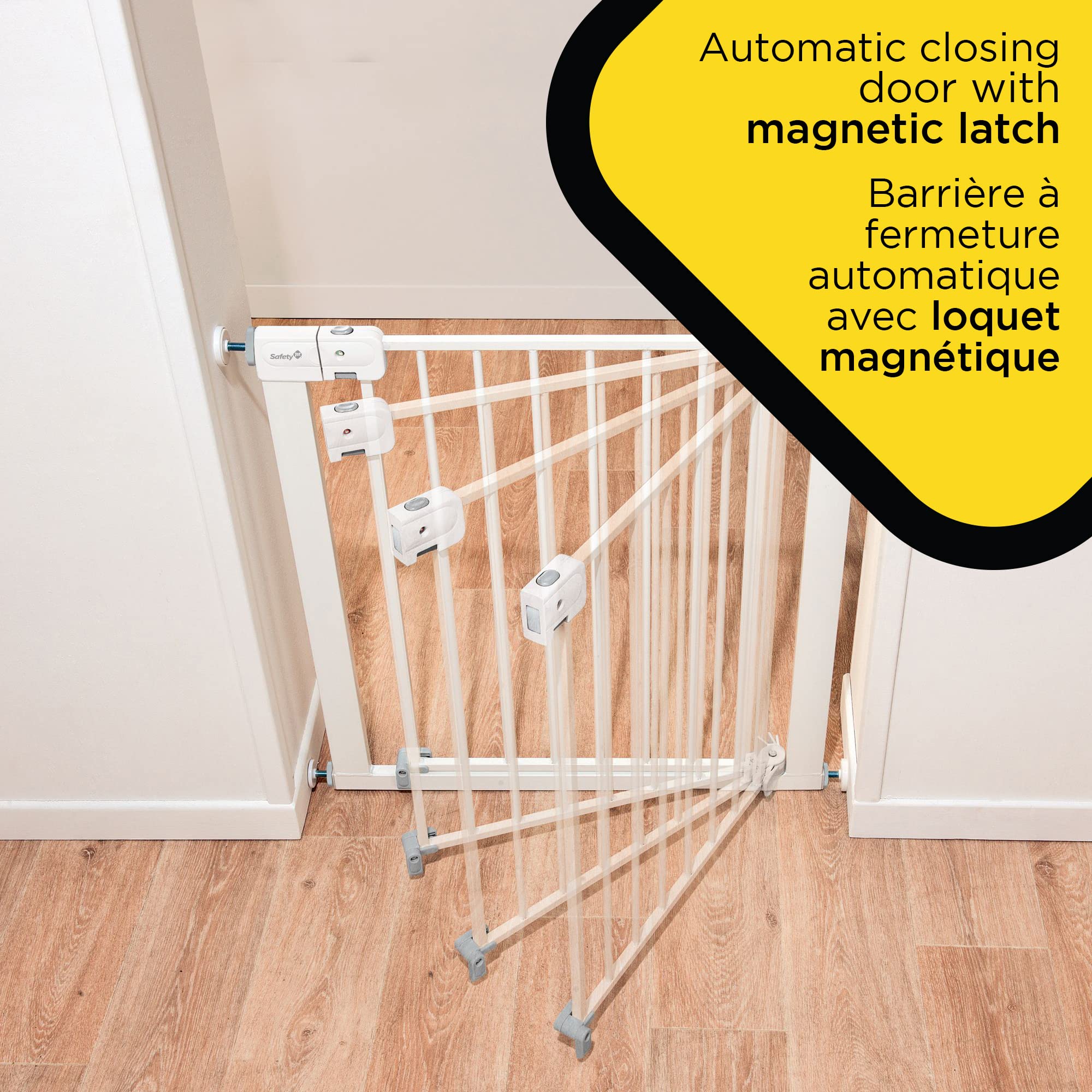 Safety 1st Auto-Close Baby Gate with Pressure Mount & Outlet Cover Set - Childproof Stairs, Doorways & Electrical Sockets for Home Safety