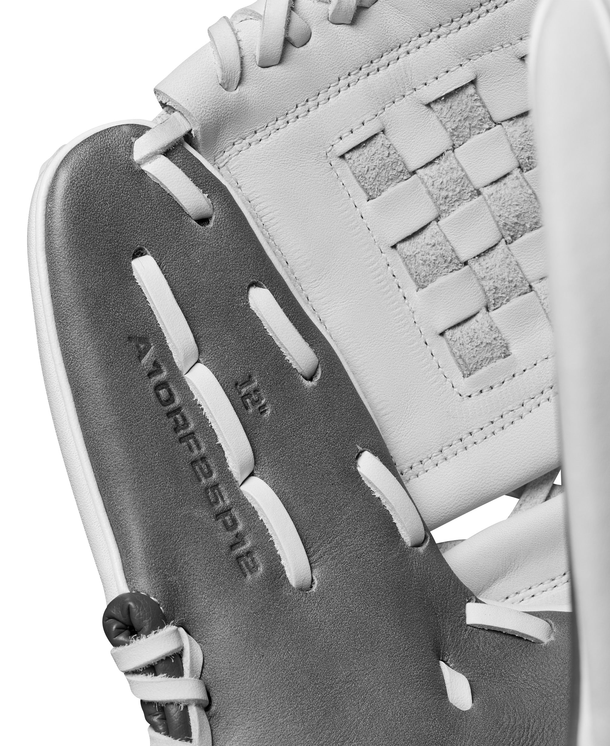 Wilson A1000 P12 12