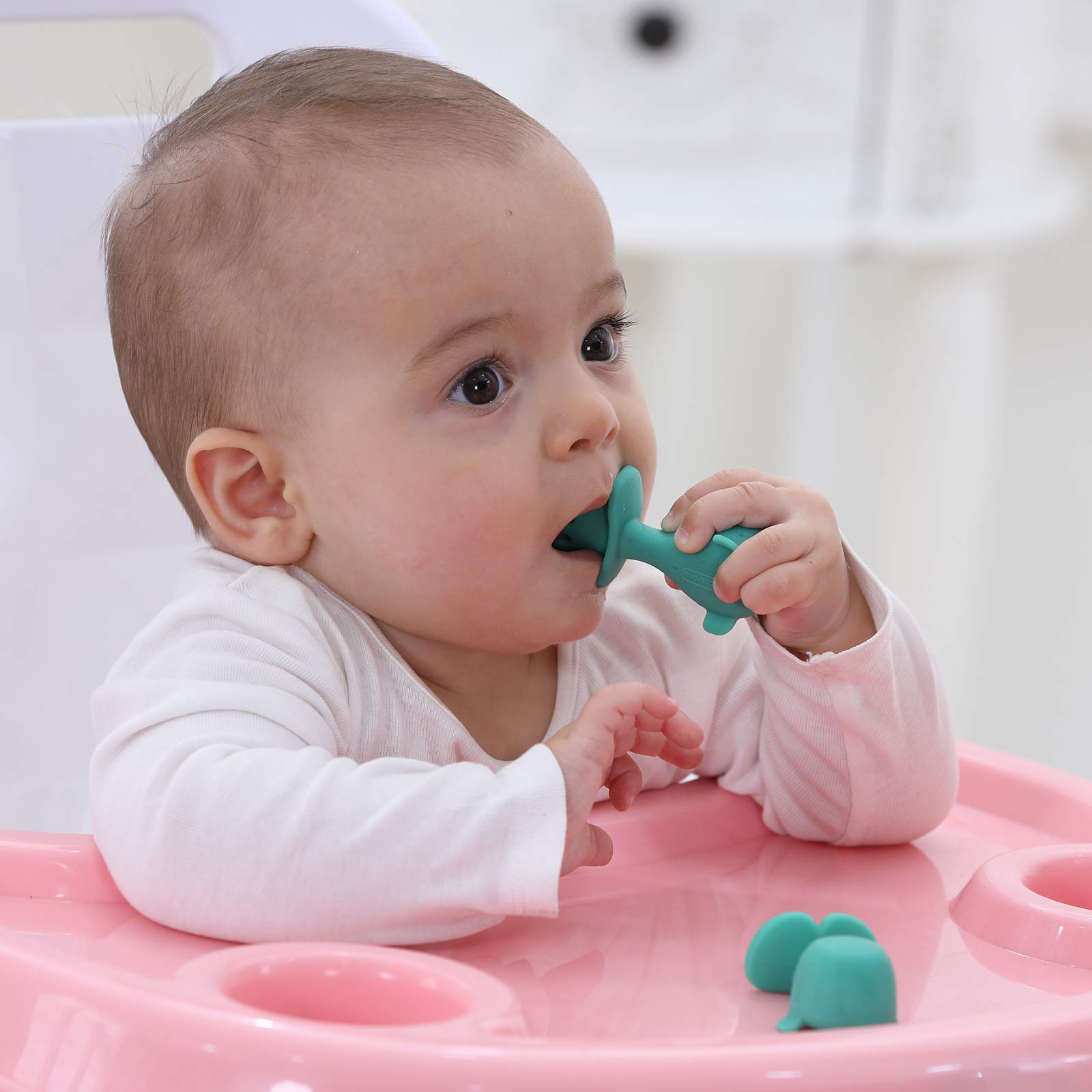BPA-Free Silicone Baby Spoons and Forks Set - Soft Weaning Training Utensils for Infants 4+ Months - Self Feeding Starter Kit for Toddlers (Green) | Perfect for First Foods, Baby-Led Weaning & Mealtime Independence