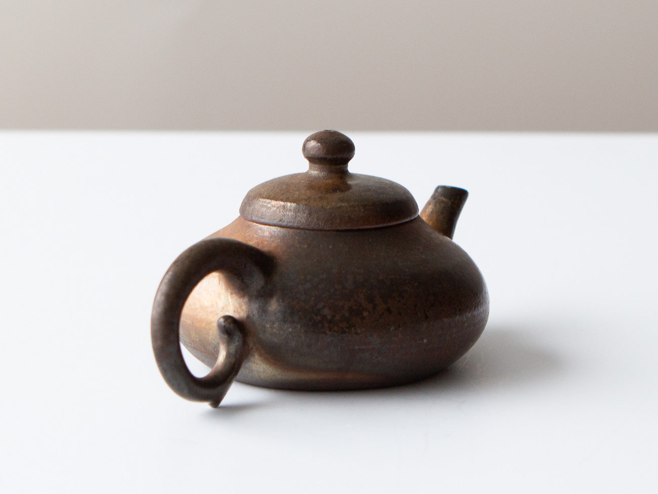 Premium Handcrafted Bronze Teapot - Elegant & Durable Traditional Tea Kettle for Home, Office, or Gift - Perfect for Loose Leaf Tea, Herbal Infusions & Tea Ceremonies