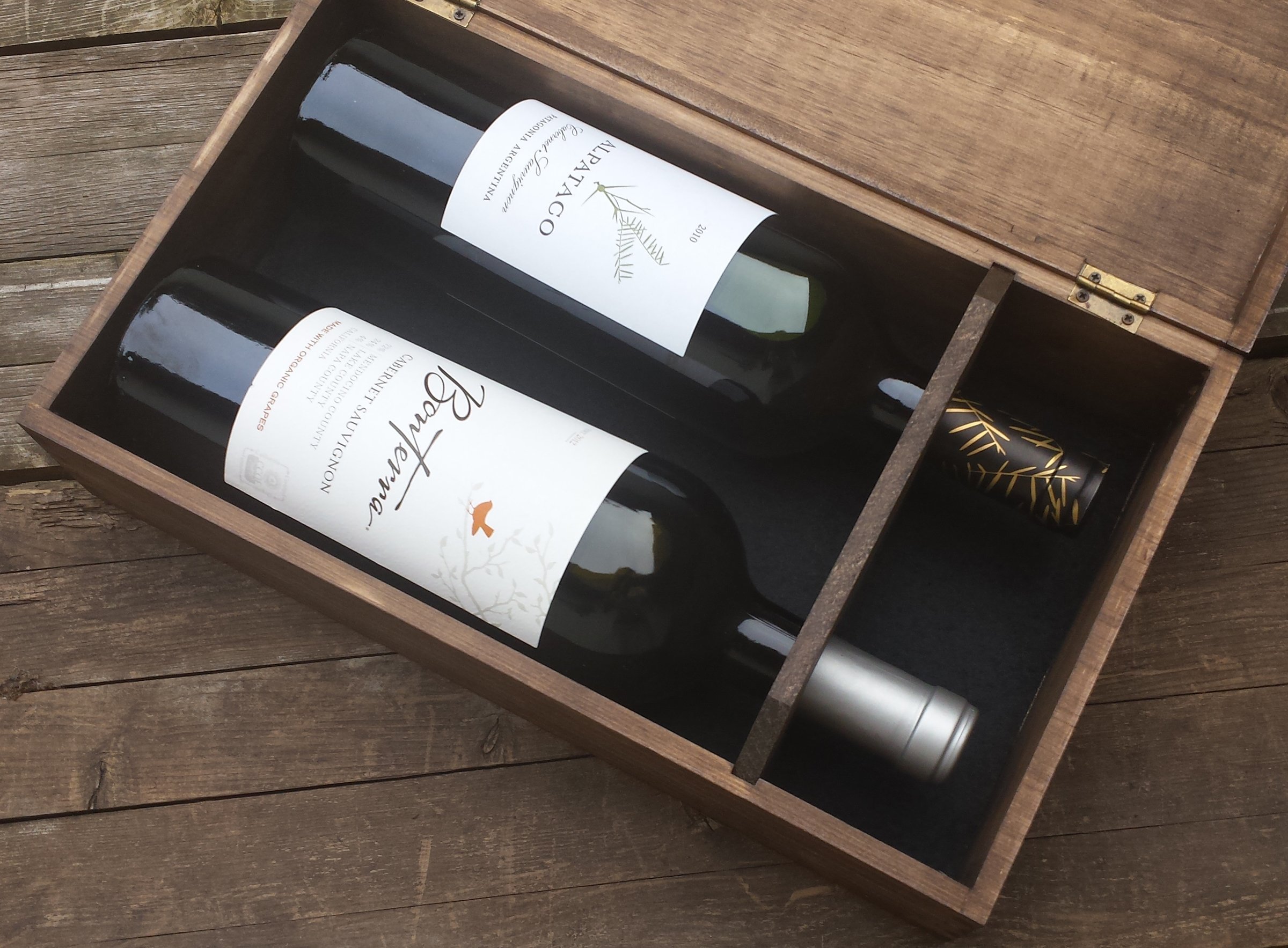 Personalized Mountain Themed Double Wedding Wine Box - Custom Engraved for Two Bottles, Love Letter Ceremony & Time Capsule - Perfect for Rustic Weddings, Anniversaries & Romantic Gift Giving