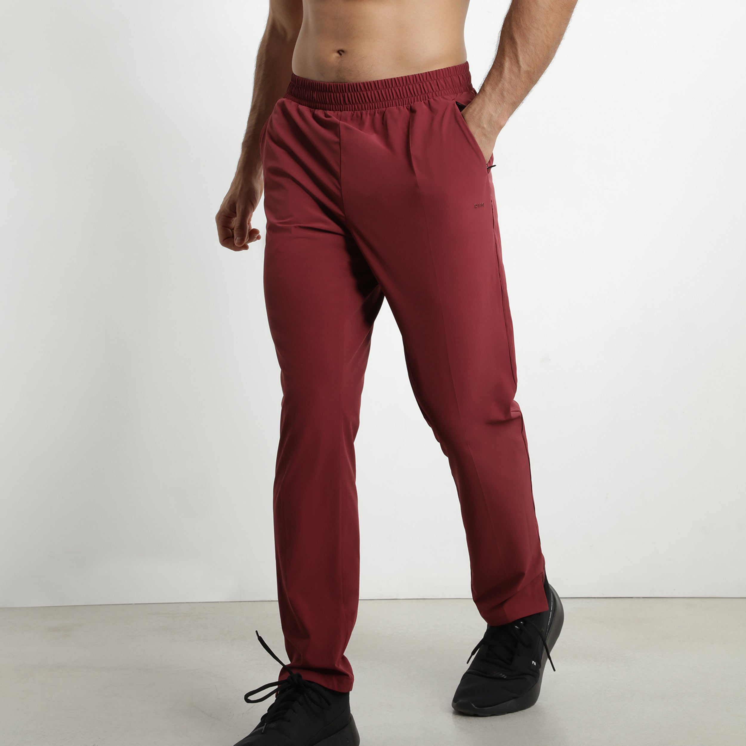 Men's Stretch Chino Sport Pants in Bordeaux - Comfortable & Stylish Activewear for Gym, Running & Casual Wear