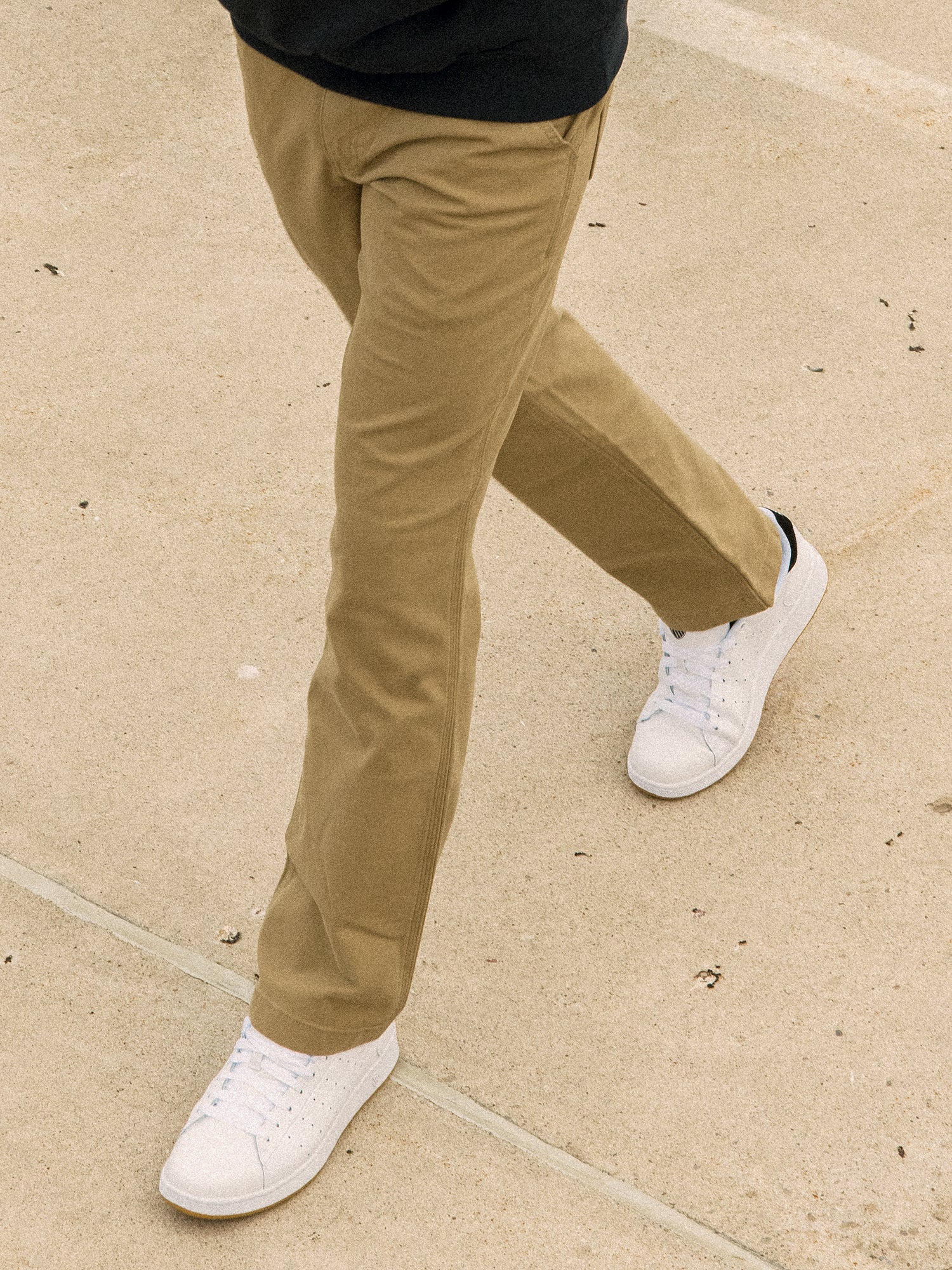 Carhartt Men's Rugged Flex Relaxed Fit Canvas Work Pants - Durable & Comfortable for Construction, Landscaping & Outdoor Jobs