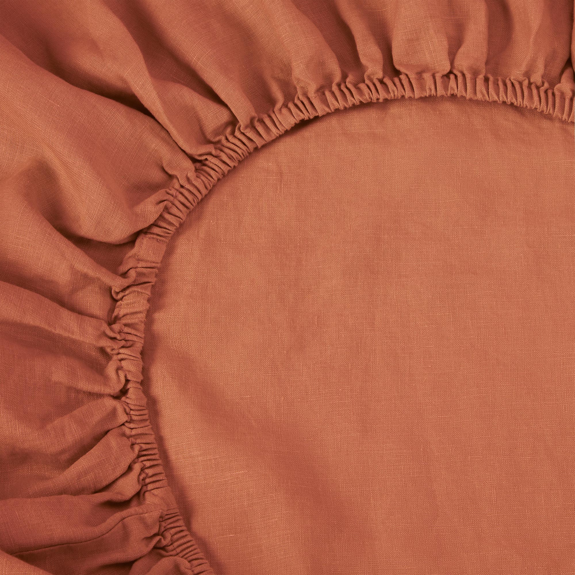 Premium 100% Linen Fitted Sheet - Burnt Orange - Queen Size - Breathable & Wrinkle-Resistant - Perfect for Bedroom, Guest Room & Vacation Homes