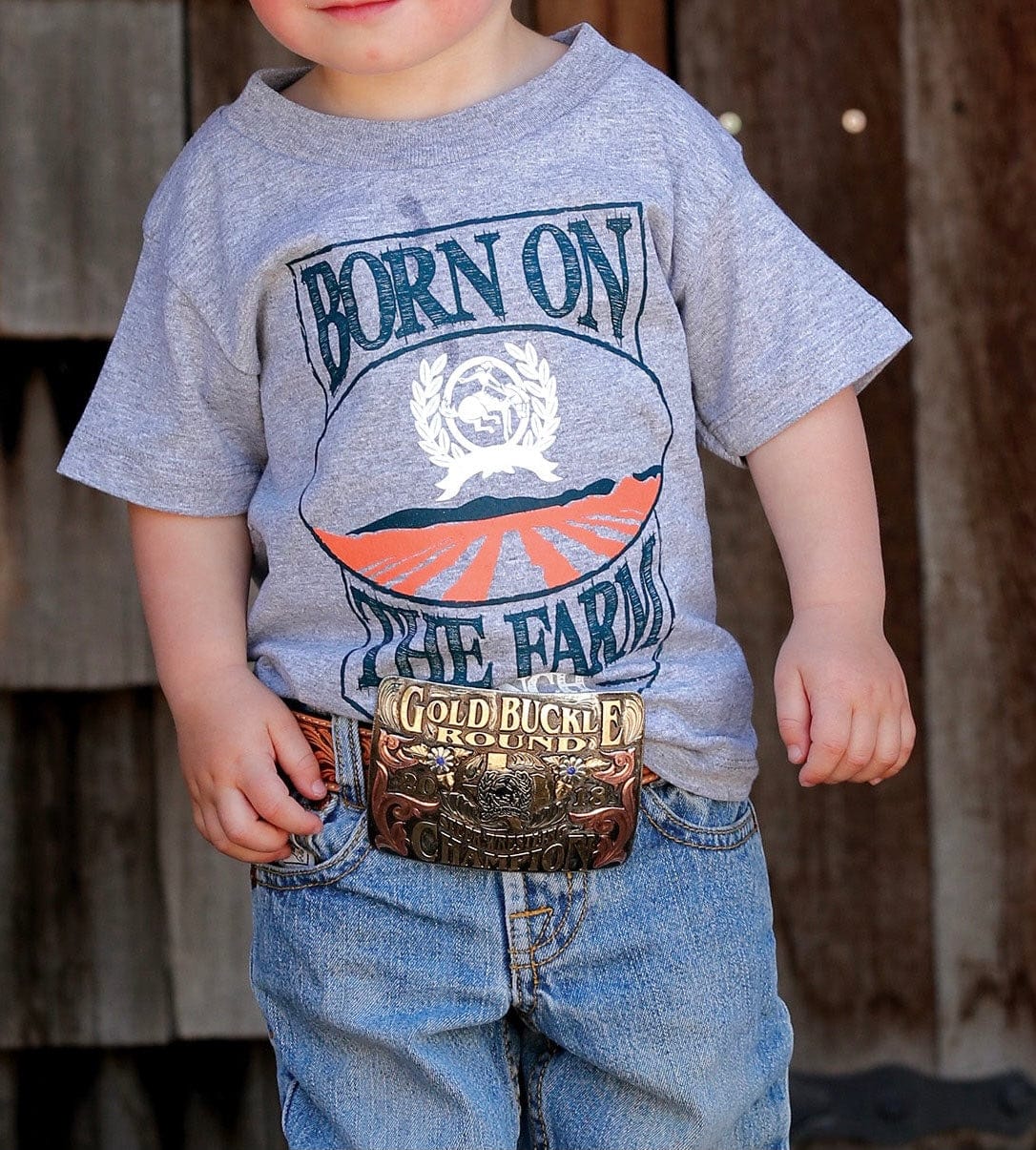 Cinch SS 'Born on the Farm' T-Shirt - Comfortable Cotton Tee for Men & Women - Perfect for Casual Wear, Outdoor Activities & Country Lifestyle