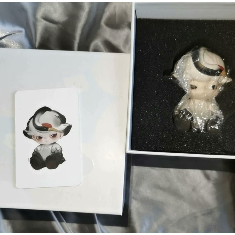 DIMOO Pajamas Party Red Crowned Crane Limited Edition Collectible Figure - Perfect for Anime Fans, Gift Giving & Home Decor Display