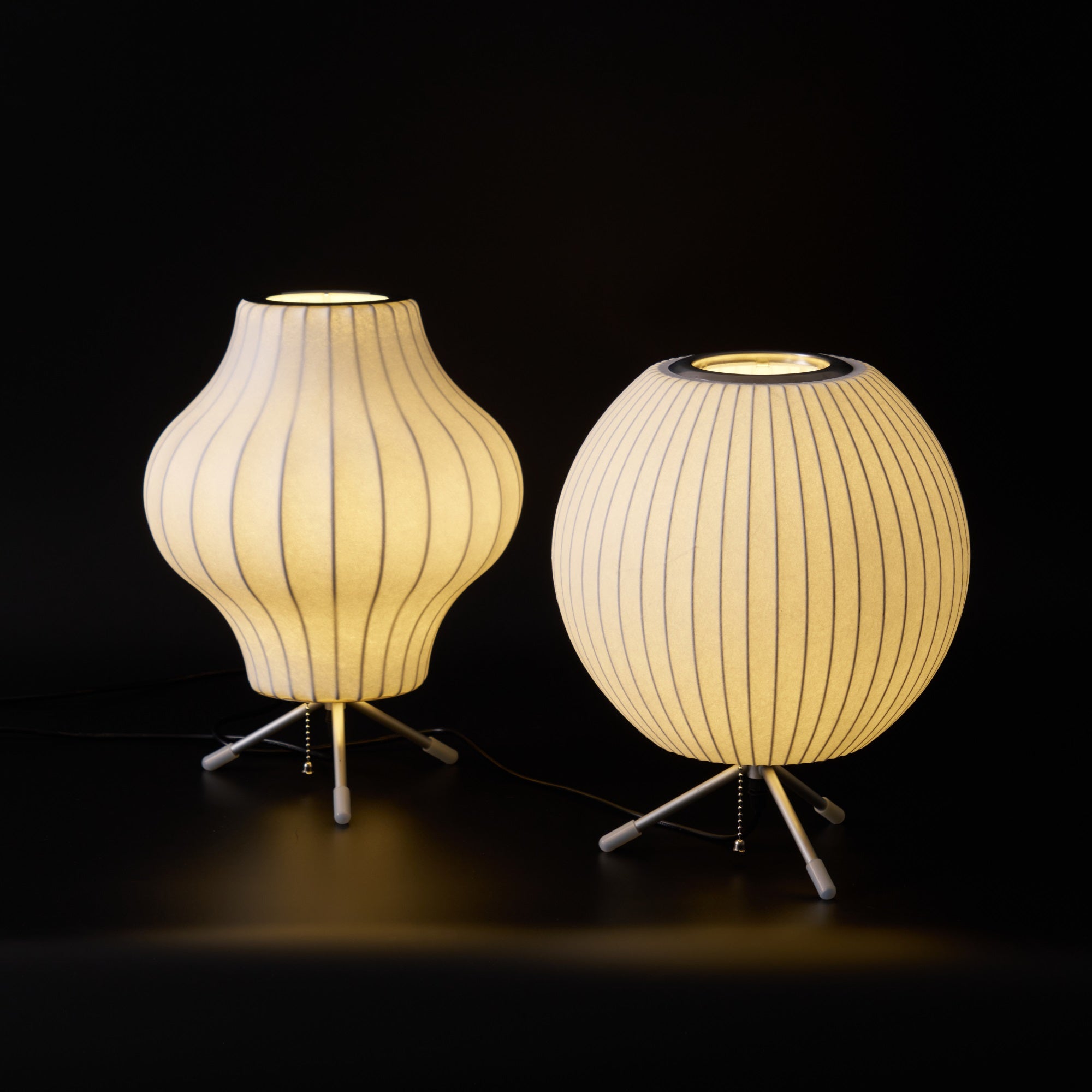 Nelson Tripod Table Lamp - Modern Adjustable Desk Light for Home Office, Bedroom & Living Room - Stylish Mid-Century Design with Warm Ambient Lighting