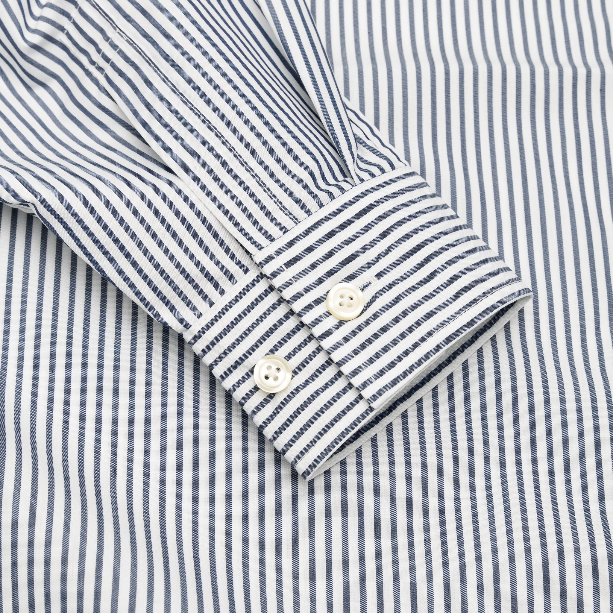Men's Long Sleeve Striped Dress Shirt - Classic Regular Fit Collar for Office & Business Casual Wear