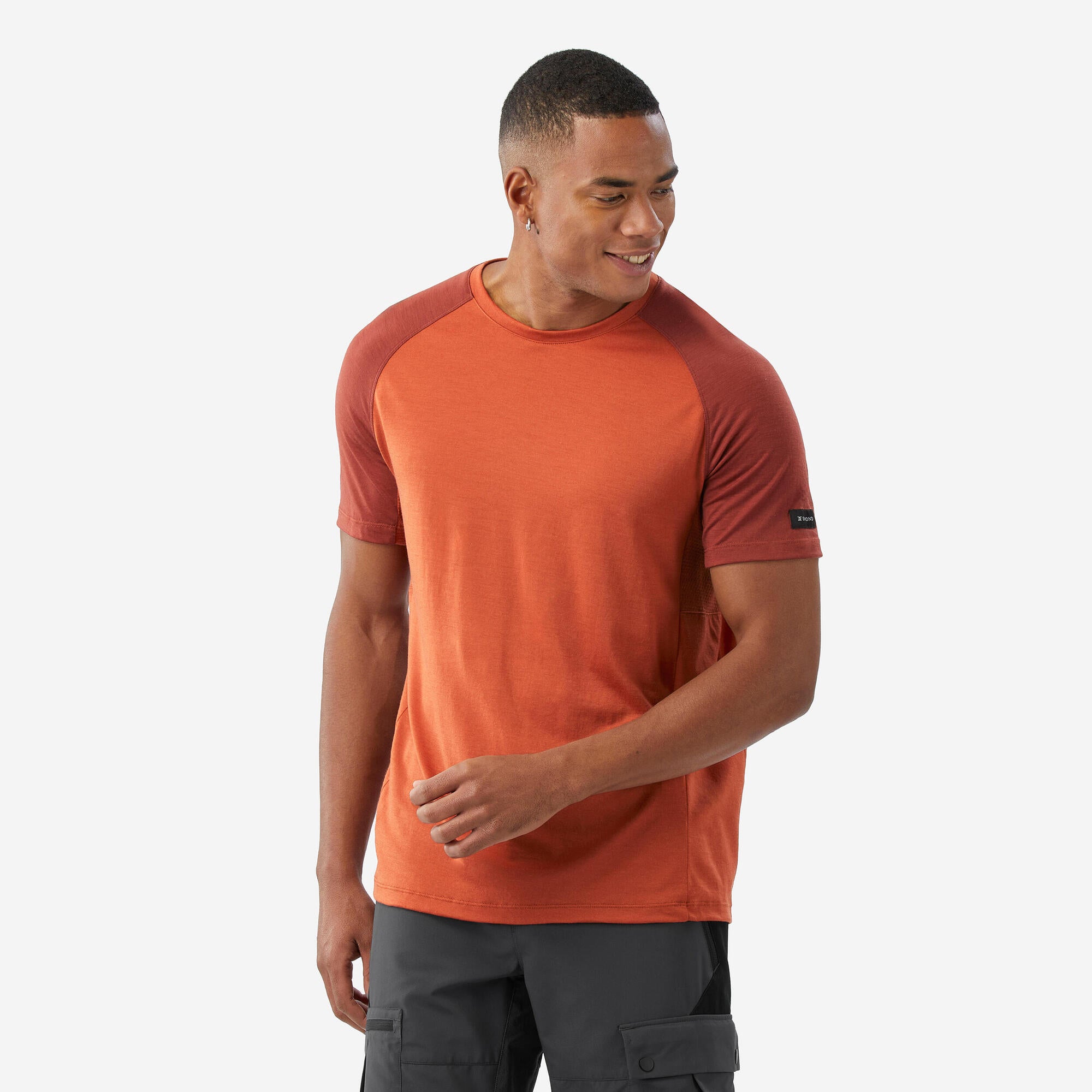 Simond Men’s Merino Wool Short Sleeve T-Shirt - Moisture Wicking & Odor Resistant Base Layer for Hiking, Camping & Outdoor Activities