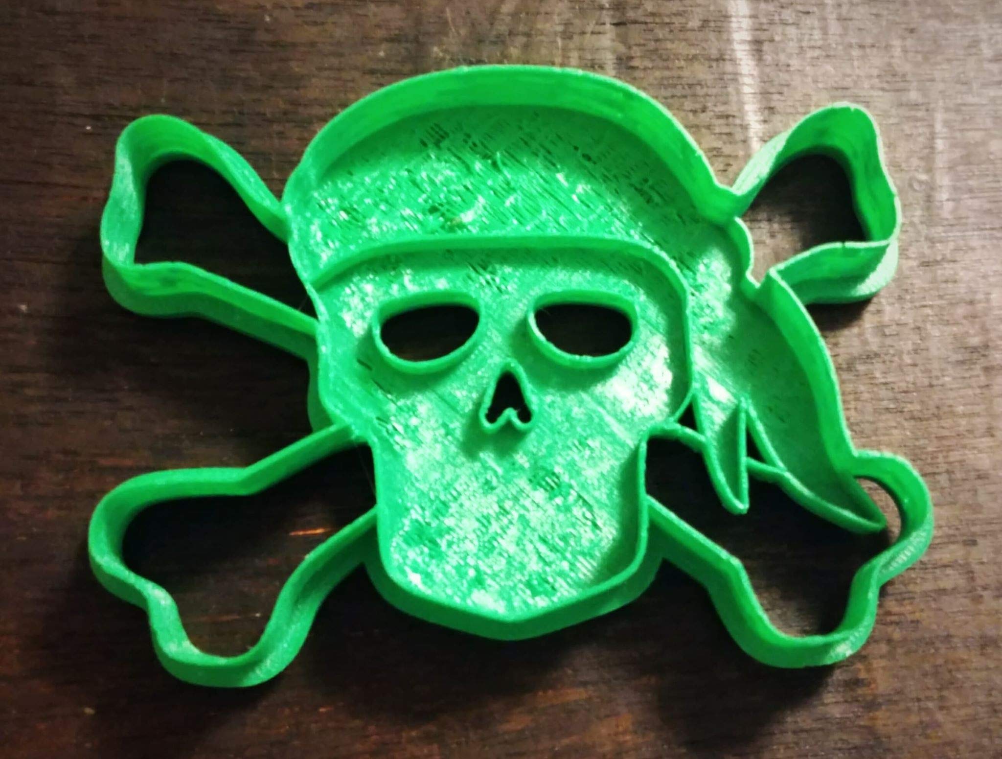 3D Printed Pirate Skull and Crossbones Cookie Cutter Set - Stainless Steel Halloween Baking Tools for DIY Cookies, Cupcakes, and Party Treats - Perfect for Pirate Themed Parties, Halloween Decorations, and Gift Giving