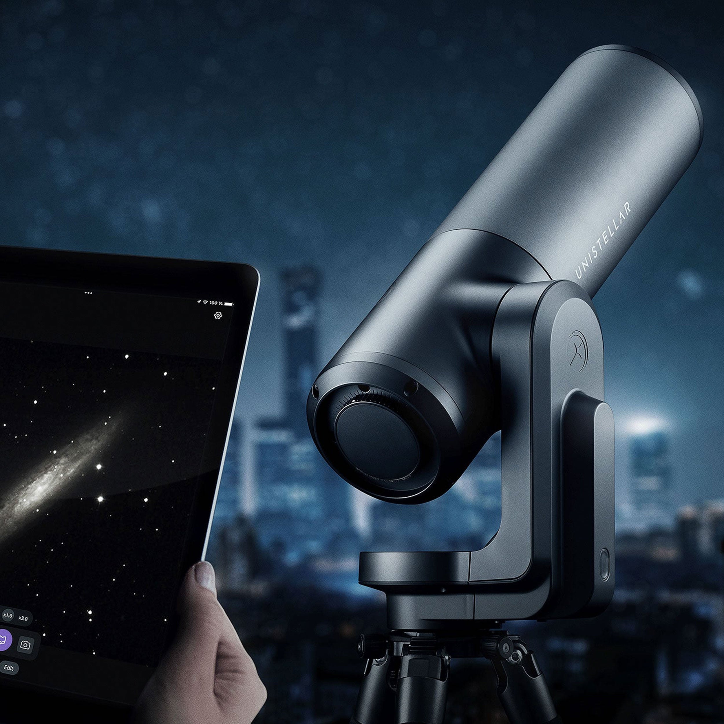 Unistellar eQuinox 2 Smart Telescope with Backpack - Advanced Astronomy Telescope for Light Polluted Cities | Perfect for Urban Stargazing, Backyard Astronomy & Night Sky Observation