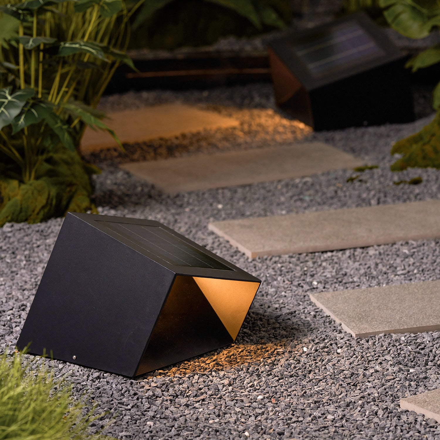 Solar Powered LED Cube Garden Lights - Waterproof Outdoor Landscape Lighting for Patio, Yard, Pathway - Energy Efficient Decorative Lighting for Home & Garden