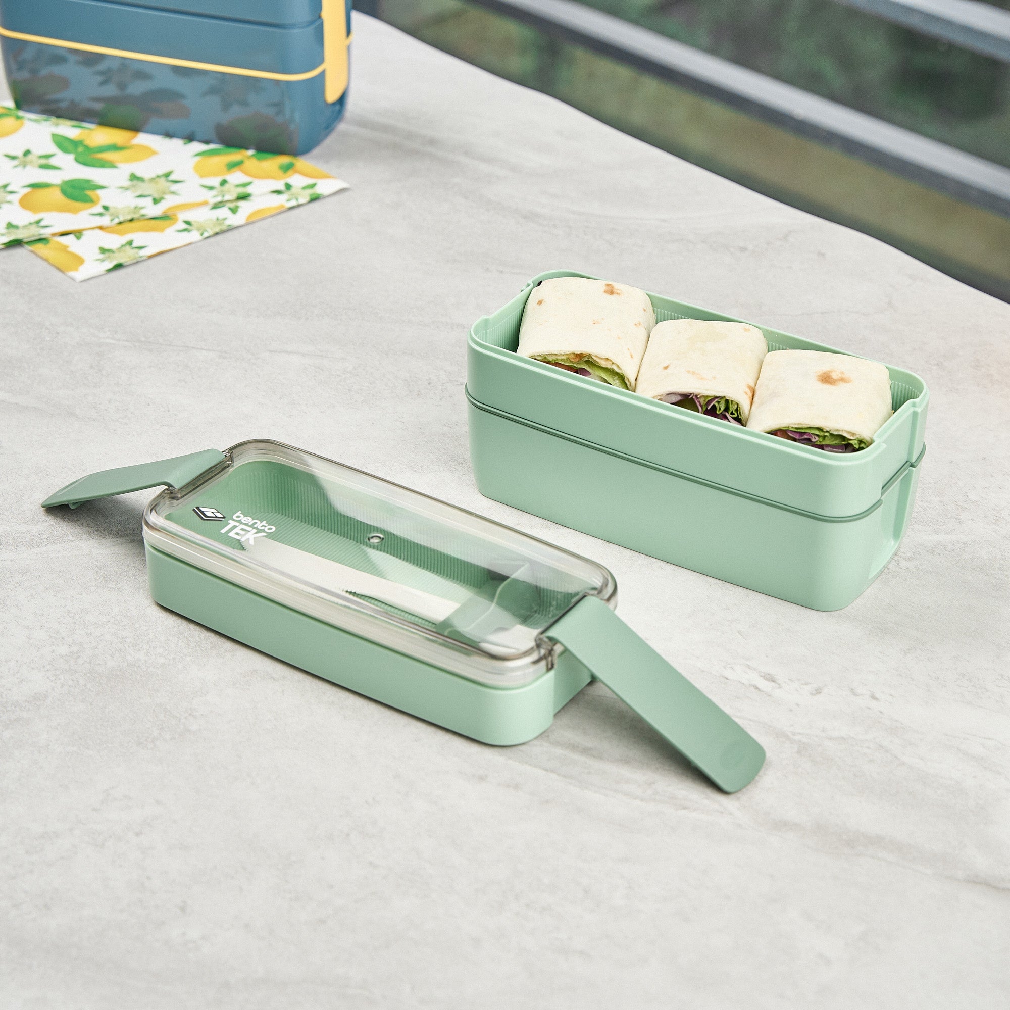 Bento Tek 30 oz Green 3-in-1 BPA Free Lunch Box with Fork & Knife - Microwave Safe Food Container (7.5