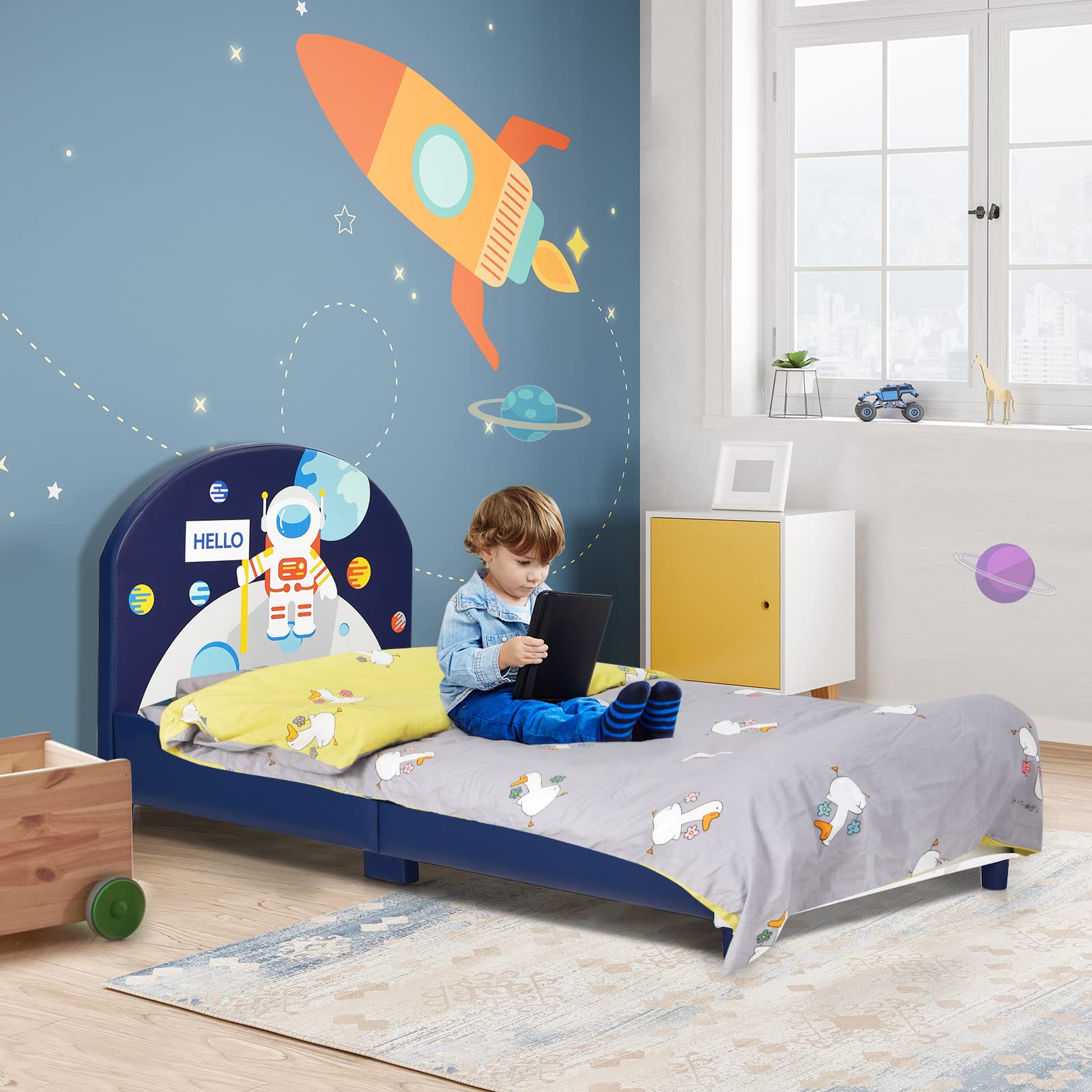 HONEY JOY Twin Bed Frame for Kids - Sturdy Wooden Platform Bed with Headboard & Slat Support, No Box Spring Required - Space Themed Children's Bedroom Furniture for Boys & Girls (Fits Standard Twin Mattress) - Perfect for Small Bedrooms, Daycare Centers & Sleepovers