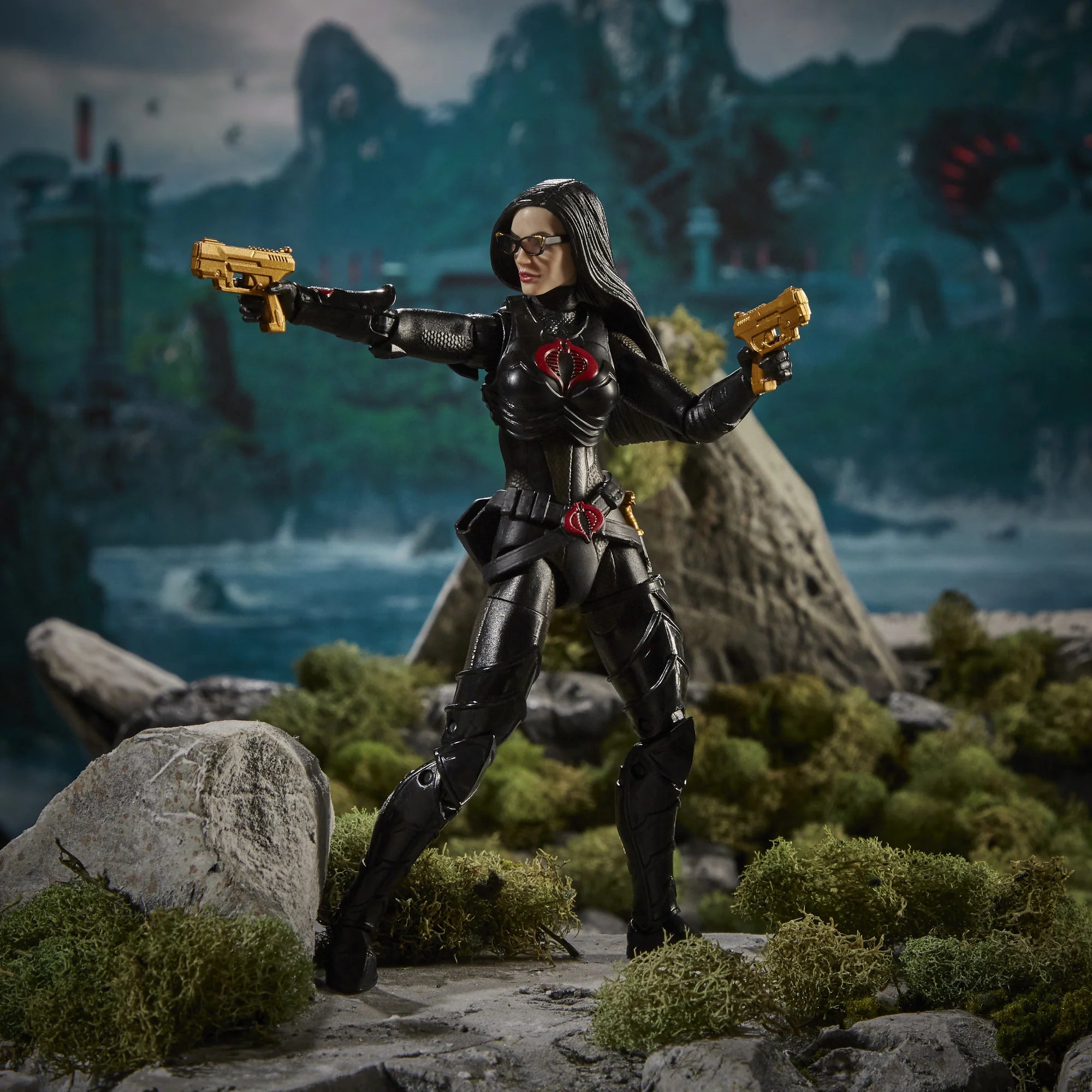 G.I. Joe Classified Series Baroness Action Figure with C.O.I.L. Motorcycle - Collectible 6-Inch Scale Toy for Display & Play - Perfect for Fans & Collectors
