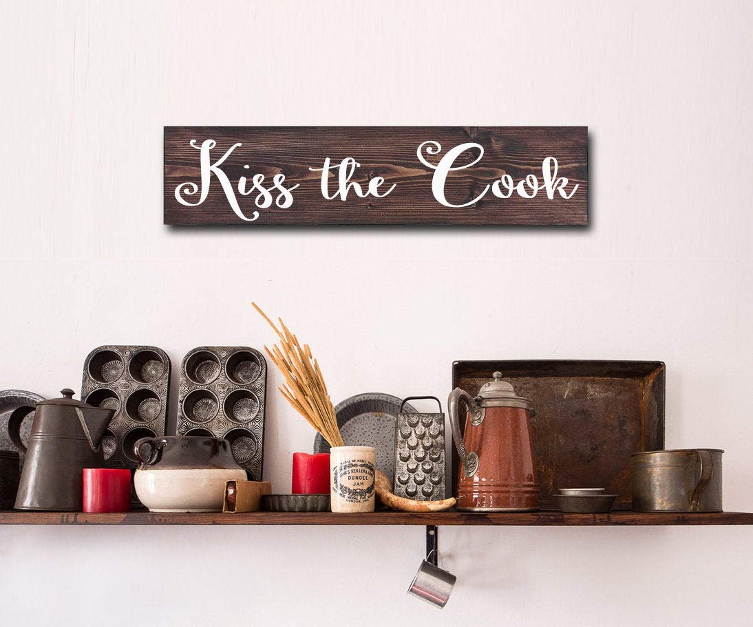 UFunhome Kiss The Cook Wooden Wall Sign - Rustic Farmhouse Kitchen Decor, Wood Wall Art for Home & Cabin - Perfect for Country Style Kitchens, Dining Rooms & Coffee Bars