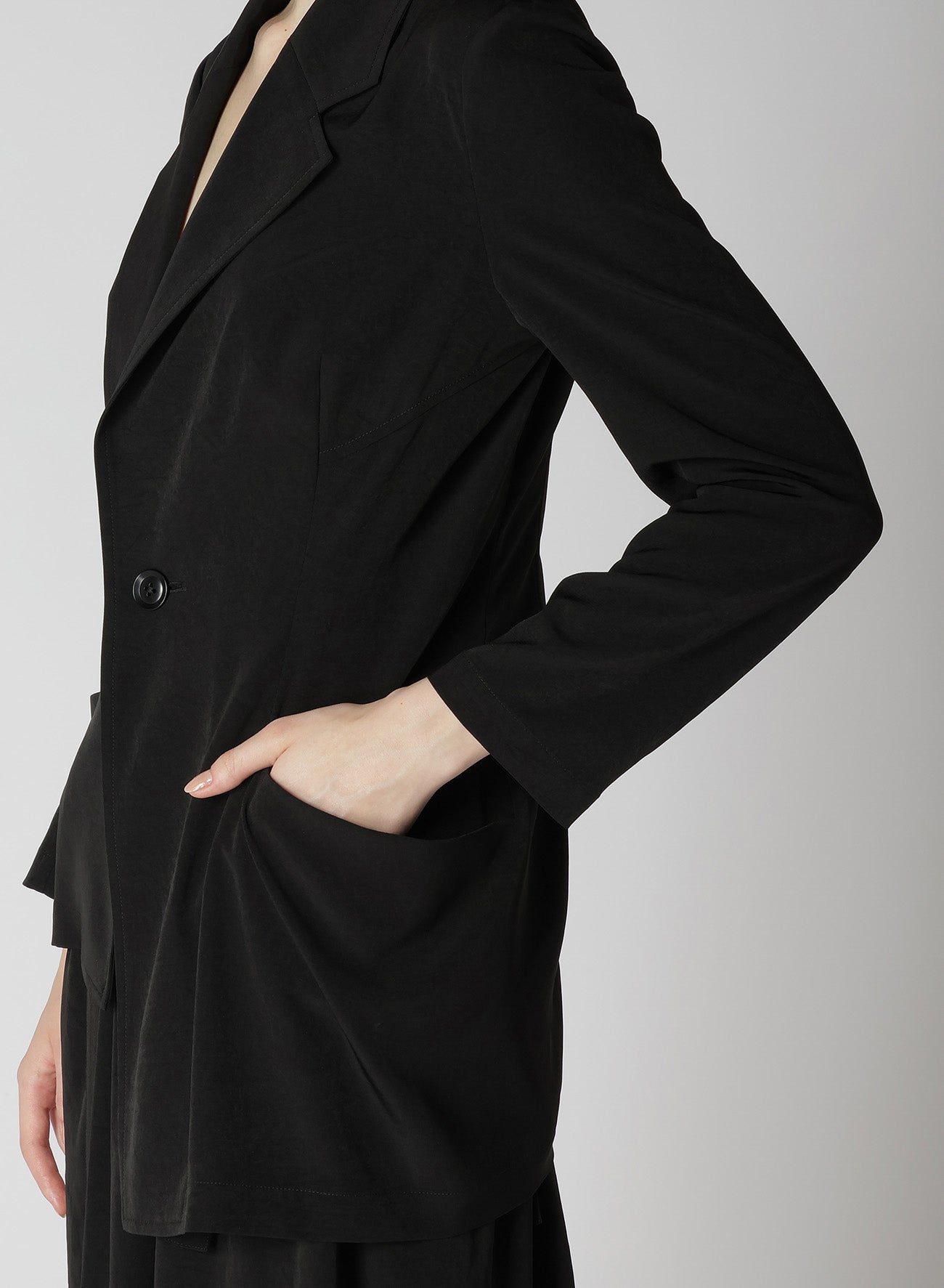 Elegant Crepe de Chine Asymmetric Jacket for Women - Lightweight & Stylish Outerwear for Office, Party & Evening Events