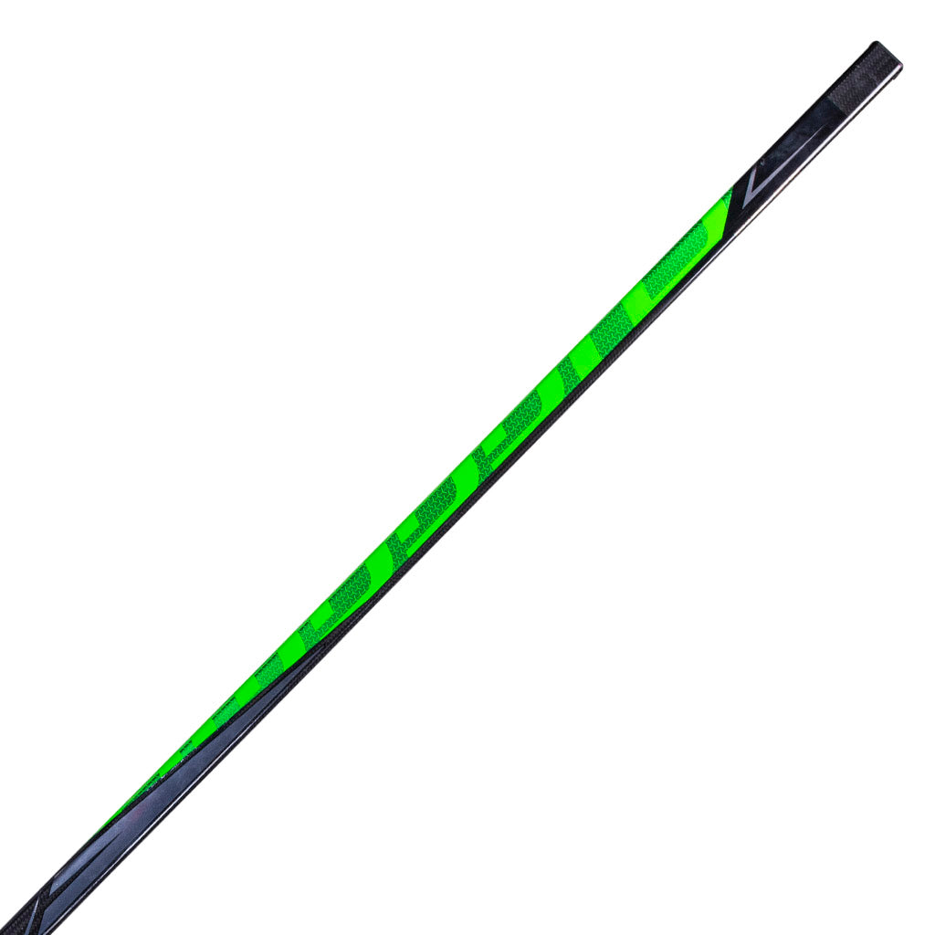 Bauer Supreme Matrix 2020 Intermediate Ice Hockey Stick - Lightweight Carbon Fiber Hockey Stick for Youth & Adult Players - Perfect for Ice Rink Games, Training & Competitive Play