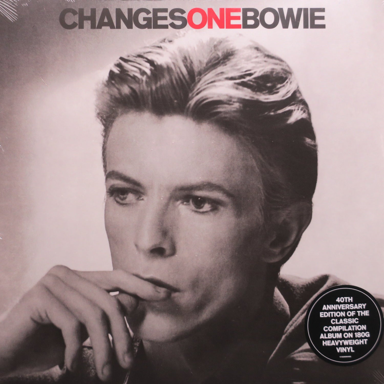 DAVID BOWIE 'ChangesOneBowie' 180 Gram Vinyl LP Record - Limited Edition Collector's Item for Music Enthusiasts & Vintage Vinyl Lovers - Perfect for Home Listening, DJ Sets & Music Collections