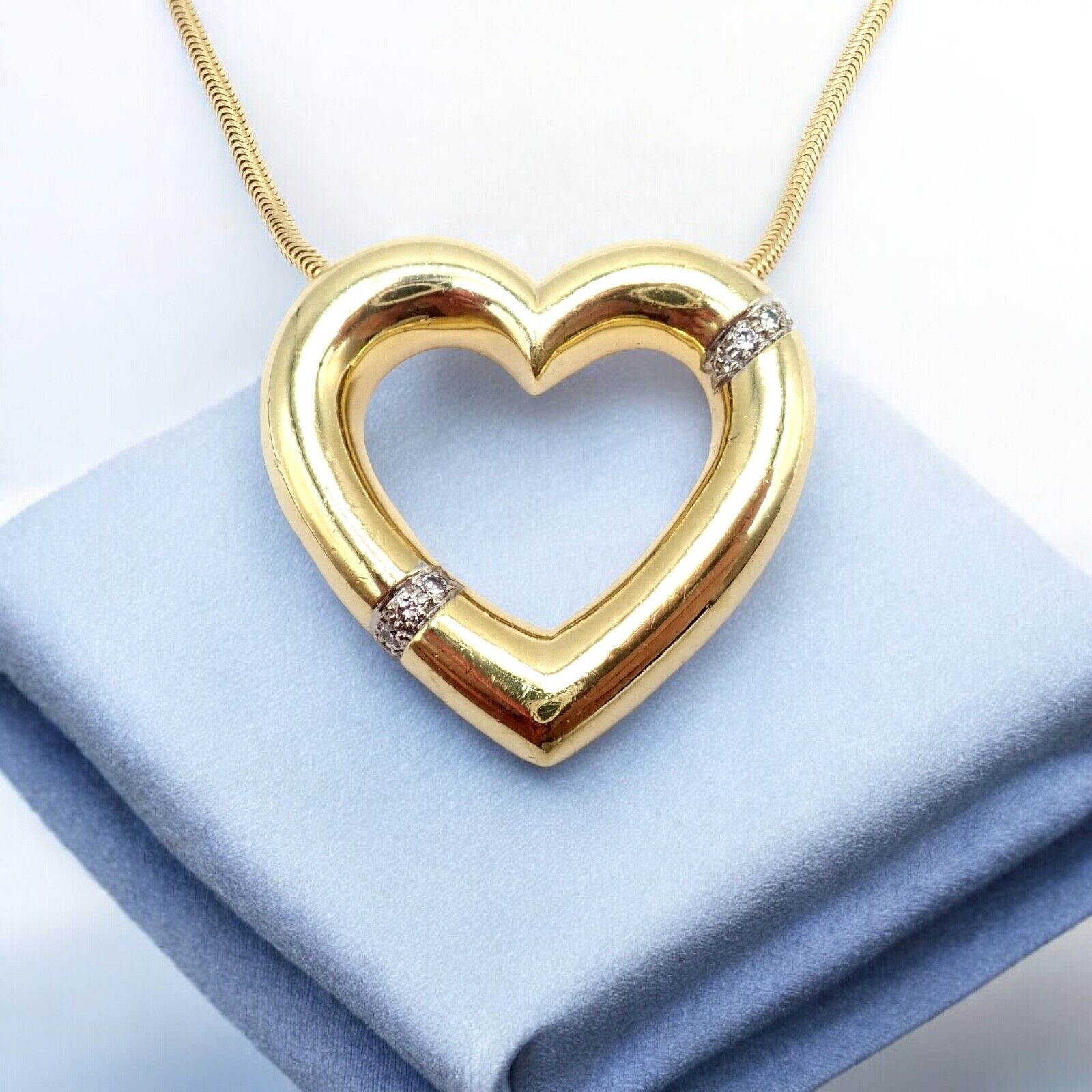 Vintage Tiffany & Co Picasso 18k Yellow Gold Diamond Large Heart Pendant Necklace for Women - Elegant Jewelry Gift for Anniversary, Valentine's Day & Special Occasions