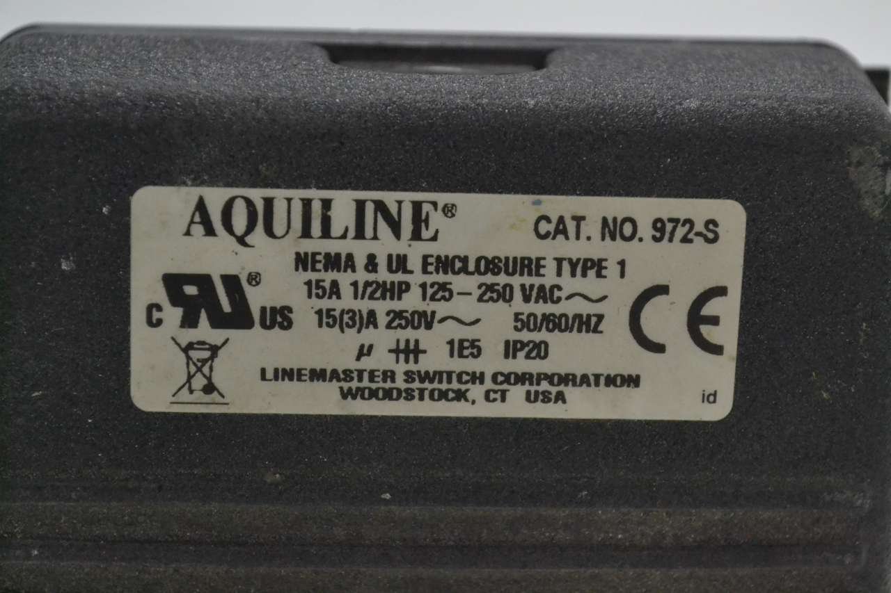 972-S AQUILINE Single Pedal Foot Switch 250V AC 15A AMP B354533 - Perfect for Industrial Machinery, Medical Equipment & Laboratory Use