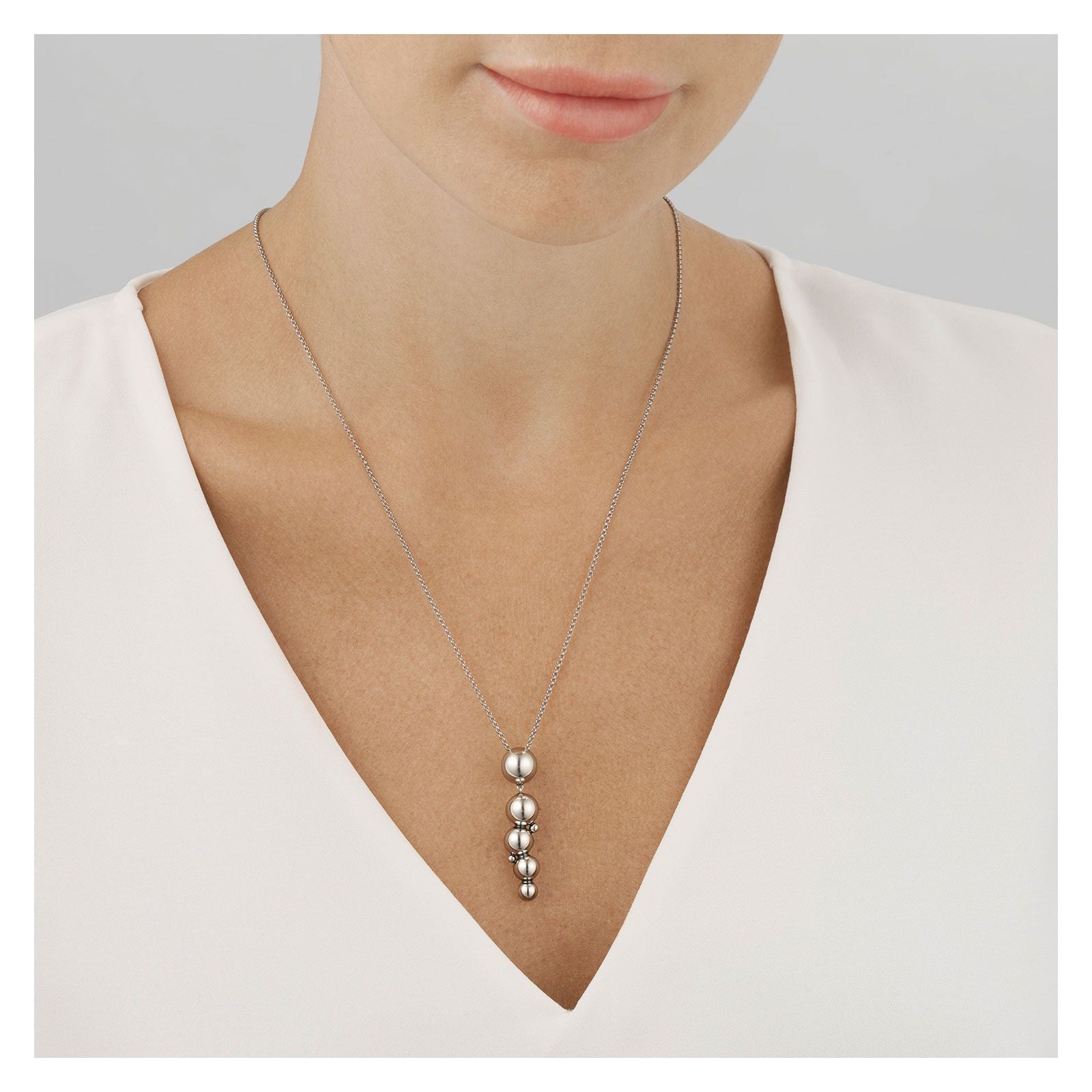 Georg Jensen MOONLIGHT GRAPES Sterling Silver Necklace - Elegant Jewelry Gift for Women - Perfect for Weddings, Anniversaries & Special Occasions