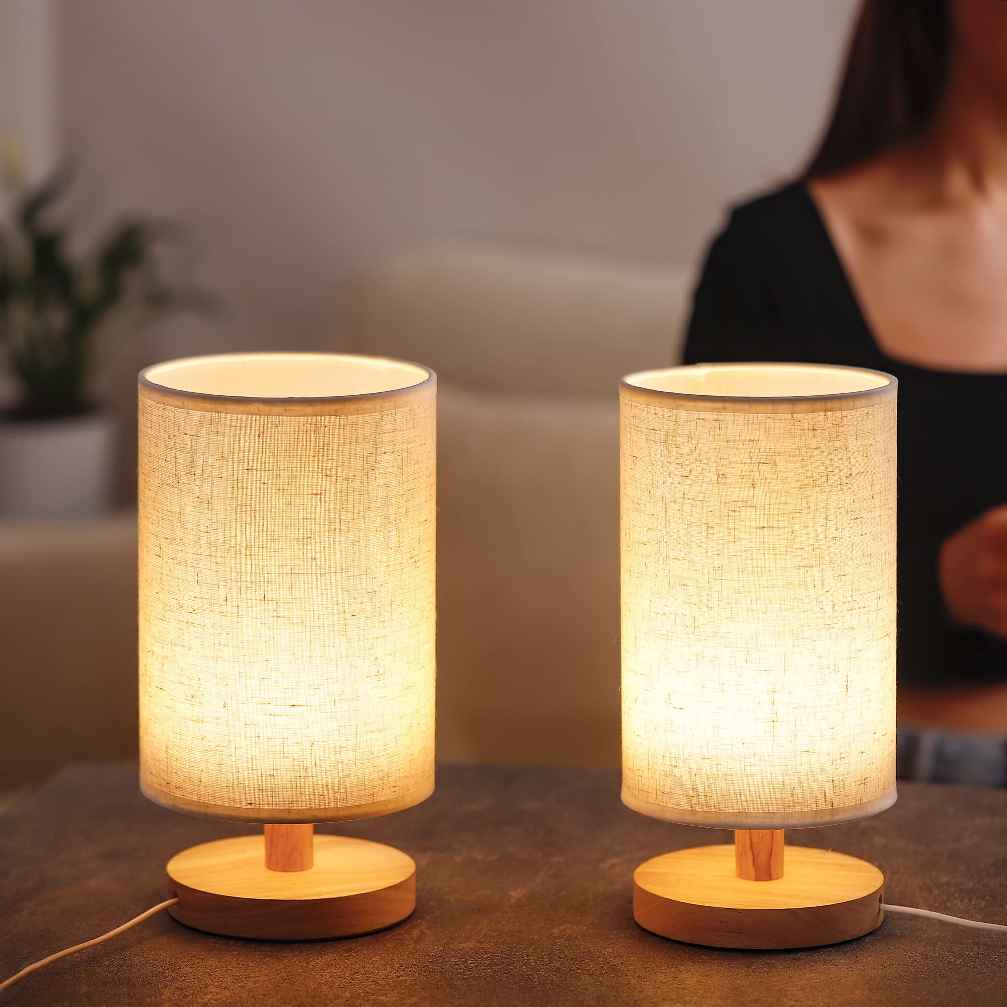 WSYEAR Set of 2 White Modern Bedside Lamps - Farmhouse Style Nightstand Table Lamps for Bedroom, Living Room, Office & Dorm Decor | Soft Lighting for Reading, Relaxing & Nighttime Use