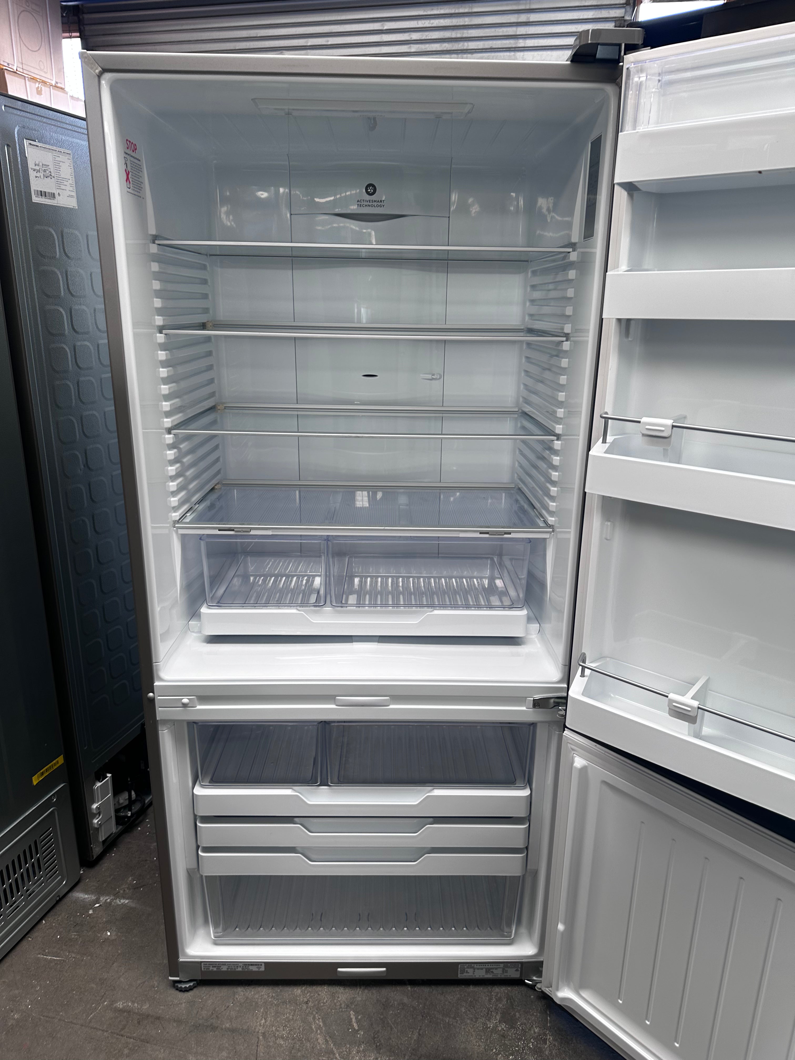 Fisher & Paykel Series 5 494L Bottom Mount Refrigerator - Black Stainless Steel RF522BRPB6 [Factory Second] | Energy Efficient French Door Fridge for Modern Kitchen & Open Plan Living