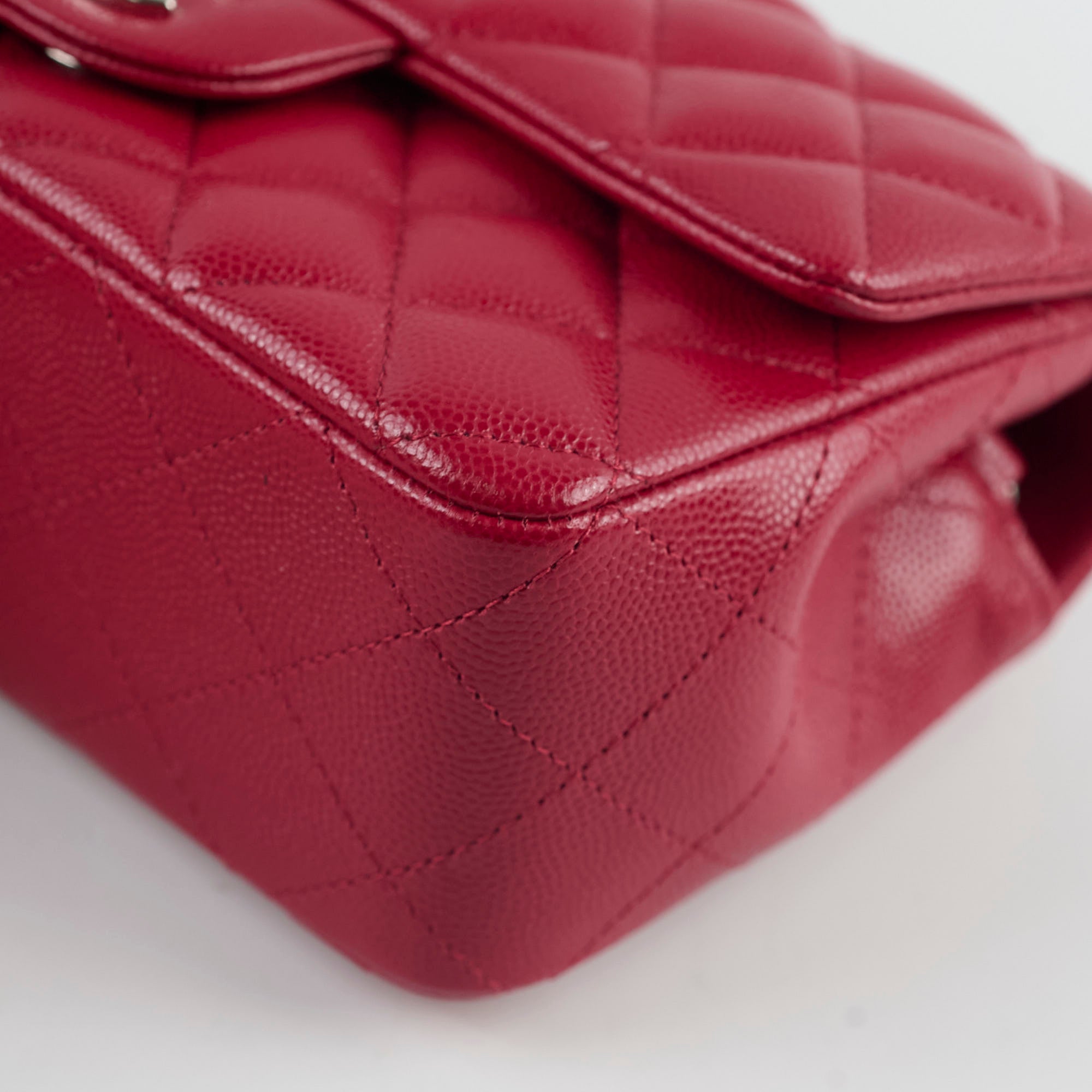 Chanel Caviar Mini Rectangular Flap Bag 26cm Red - Luxury Designer Crossbody Purse for Women | Perfect for Evening Parties, Date Nights & Special Occasions