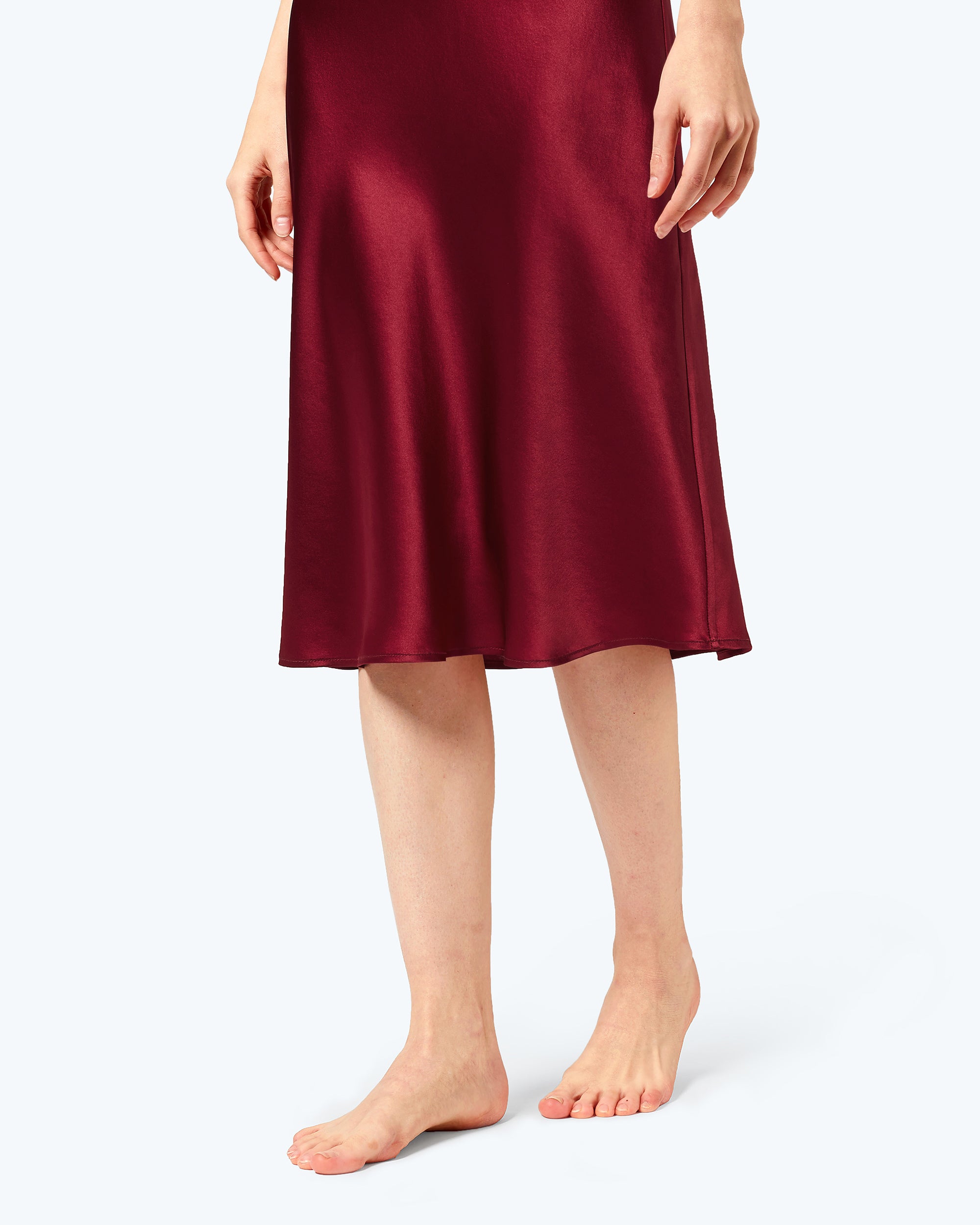 Luxury Classic Silk Nightgown for Women - Elegant Sleepwear & Loungewear - Perfect for Relaxing at Home or Romantic Evenings