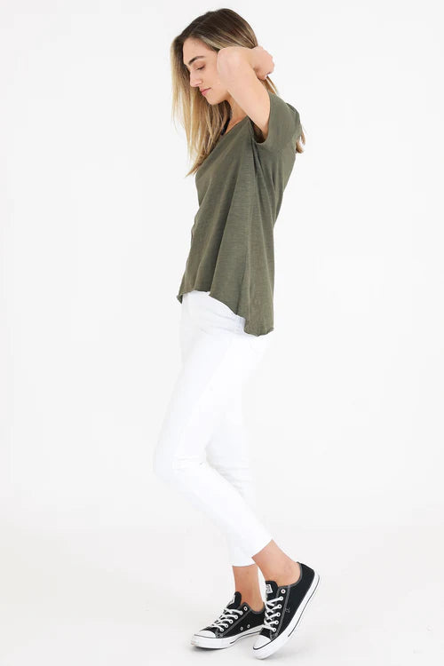 Thornton Tee - Soft Cotton Men's T-Shirt in Khaki | Casual Wear, Street Style & Everyday Comfort
