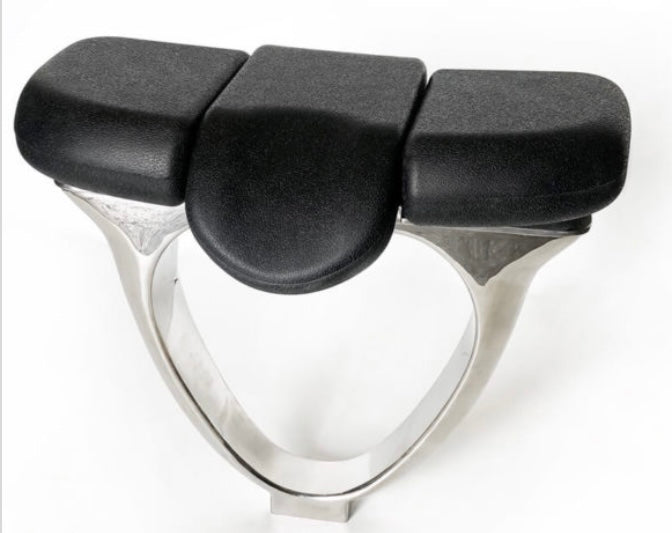 GS2103 Adjustable Queen Footrest - Ergonomic Support for Beds & Sofas - Perfect for Relaxing, Reading & Watching TV