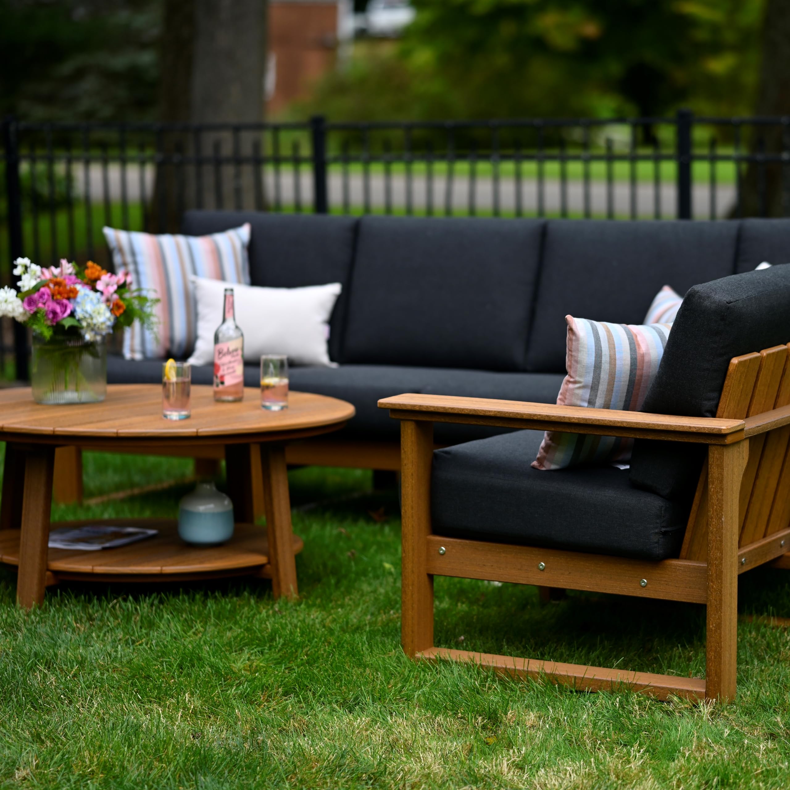 Premium Poly Lumber Outdoor Conversation Table - Antique Mahogany Finish - Weather-Resistant Patio Furniture for Garden, Deck & Poolside Gatherings