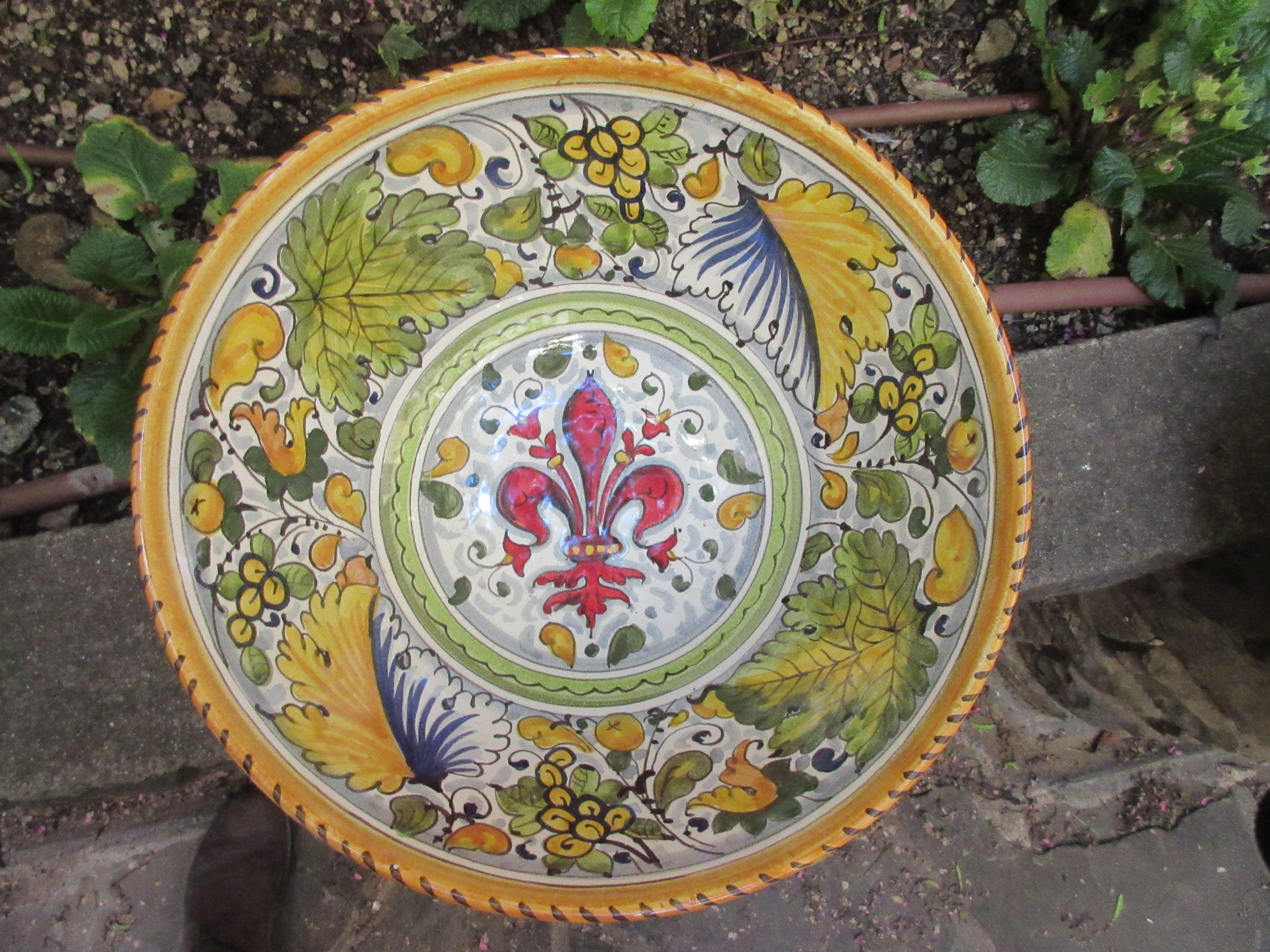 Handmade Ceramic Bowl - Elegant & Durable Stoneware for Soup, Salad, Cereal - Perfect for Dining, Kitchen Decor & Gift Giving