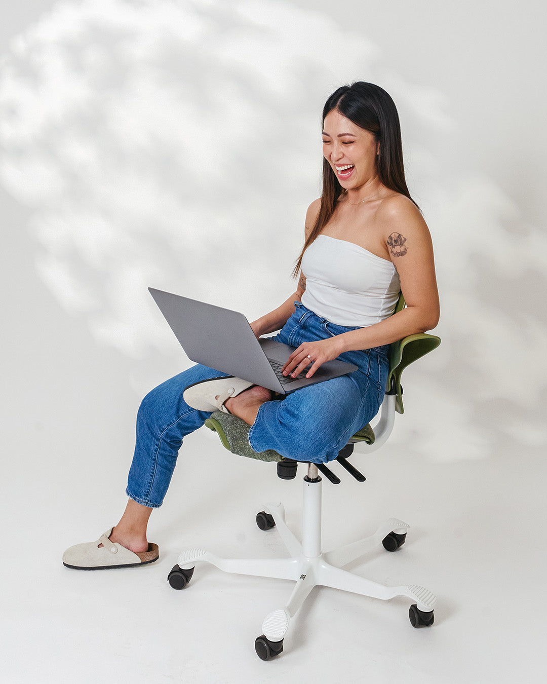 HÅG Capisco Puls 8020 Ergonomic Office Chair with Adjustable Height - Moss Grey Fabric by Kvadrat | Modern Design Collection for Home & Workspace | Perfect for Standing Desks, Creative Studios and Open Office Environments