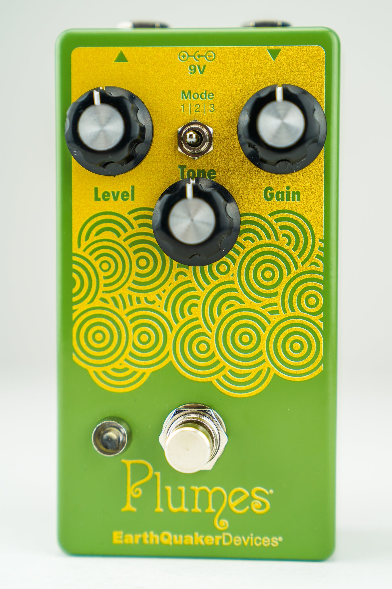 EarthQuaker Devices Plumes Small Signal Shredder Overdrive Pedal - Premium Guitar Effects Pedal for Blues, Rock & Metal - Perfect for Stage & Studio Use