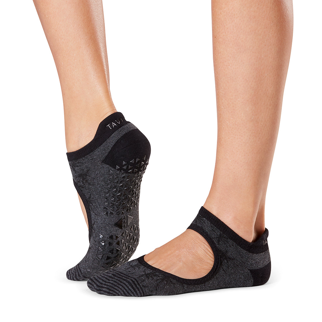 Tavi Noir Emma Grip Socks - Non-Slip Yoga Socks for Women, Anti-Skid Workout Socks with Grips for Pilates, Barre & Home Exercise - Perfect for Yoga, Gym and Fitness Activities