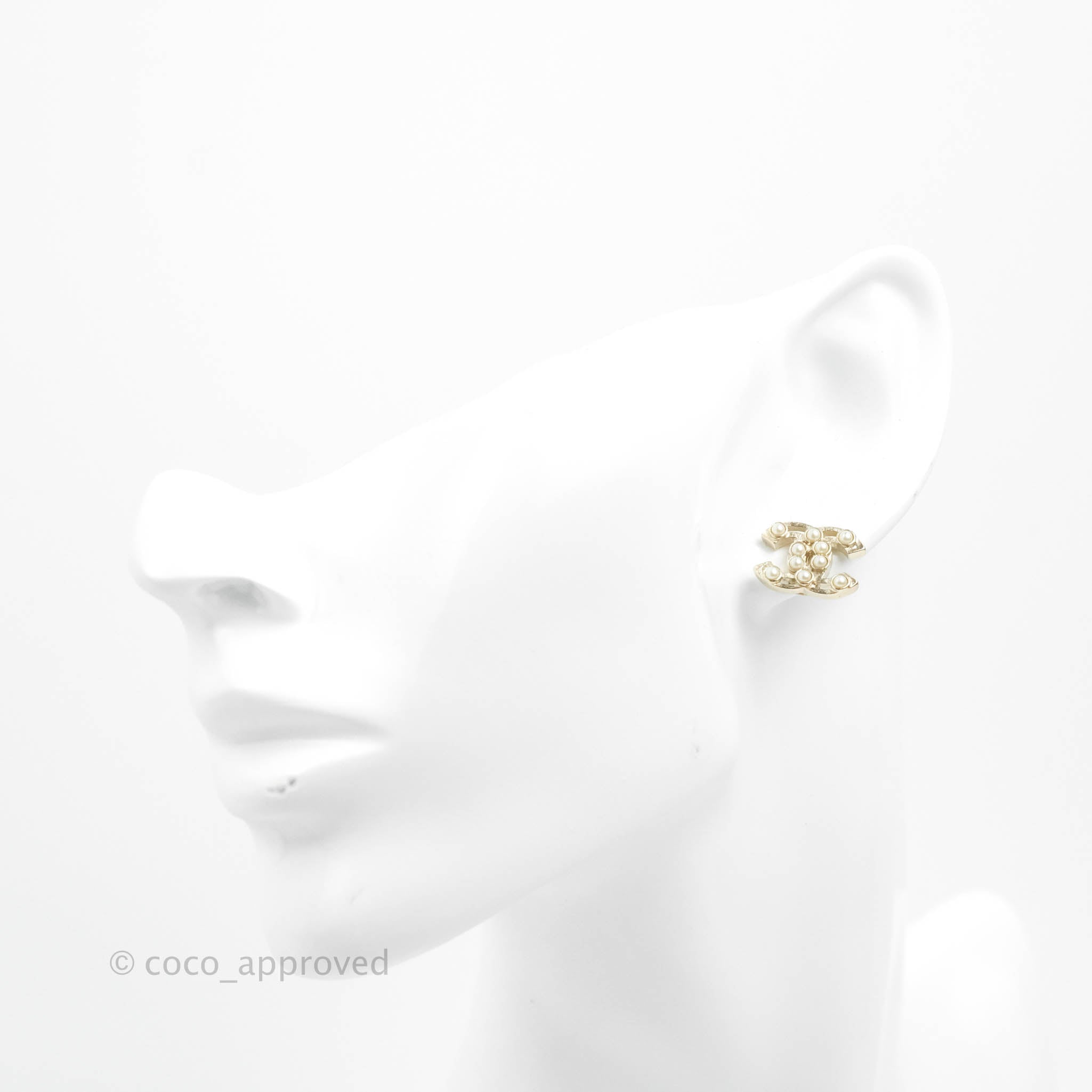 Chanel CC Pearl Earrings in Gold Tone - 14P Luxury Fashion Jewelry for Women | Perfect for Parties, Weddings & Special Occasions