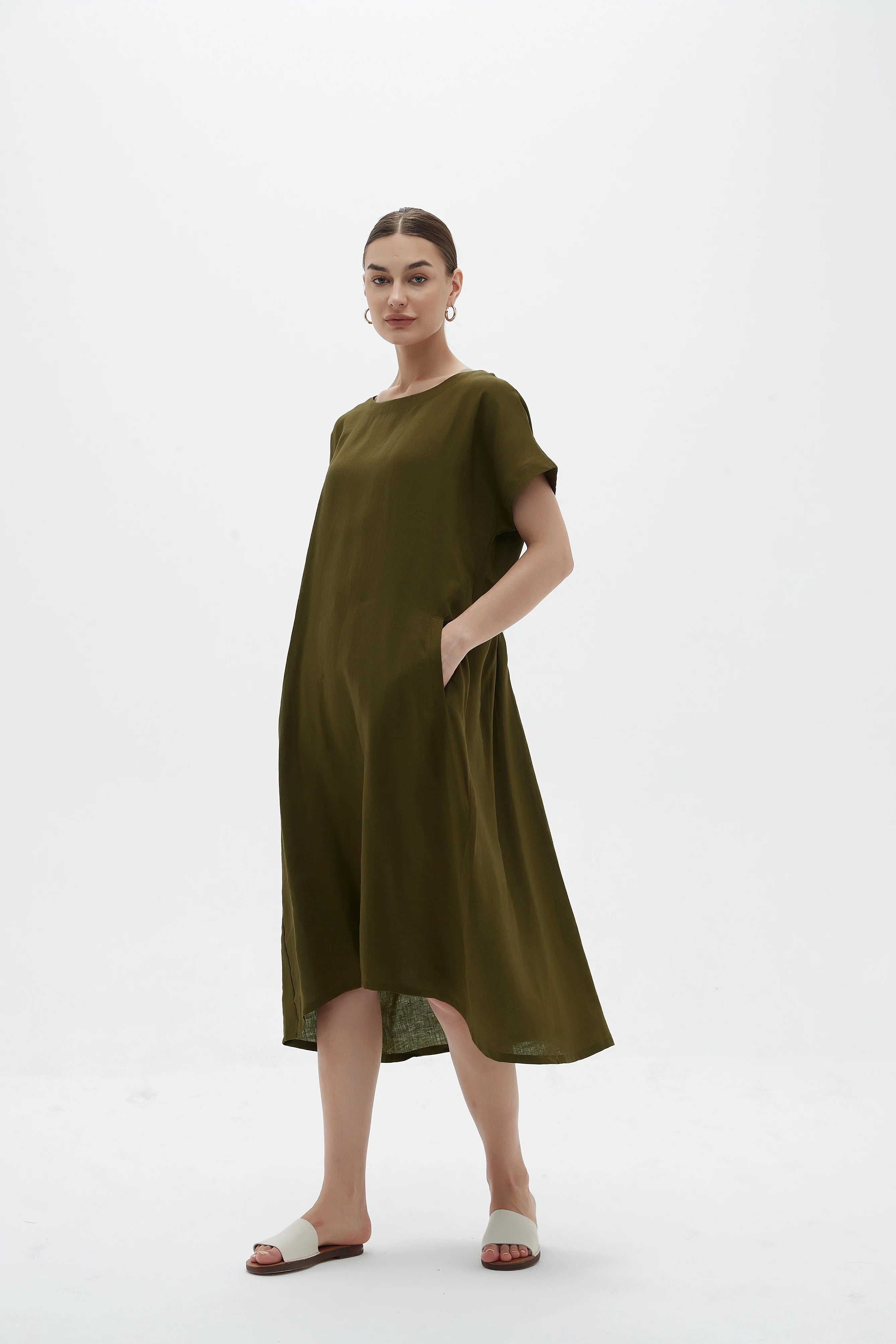 Elastic Gather Dress in Dark Moss - Flowy & Comfortable Women's Summer Dress for Casual Outings & Beach Wear